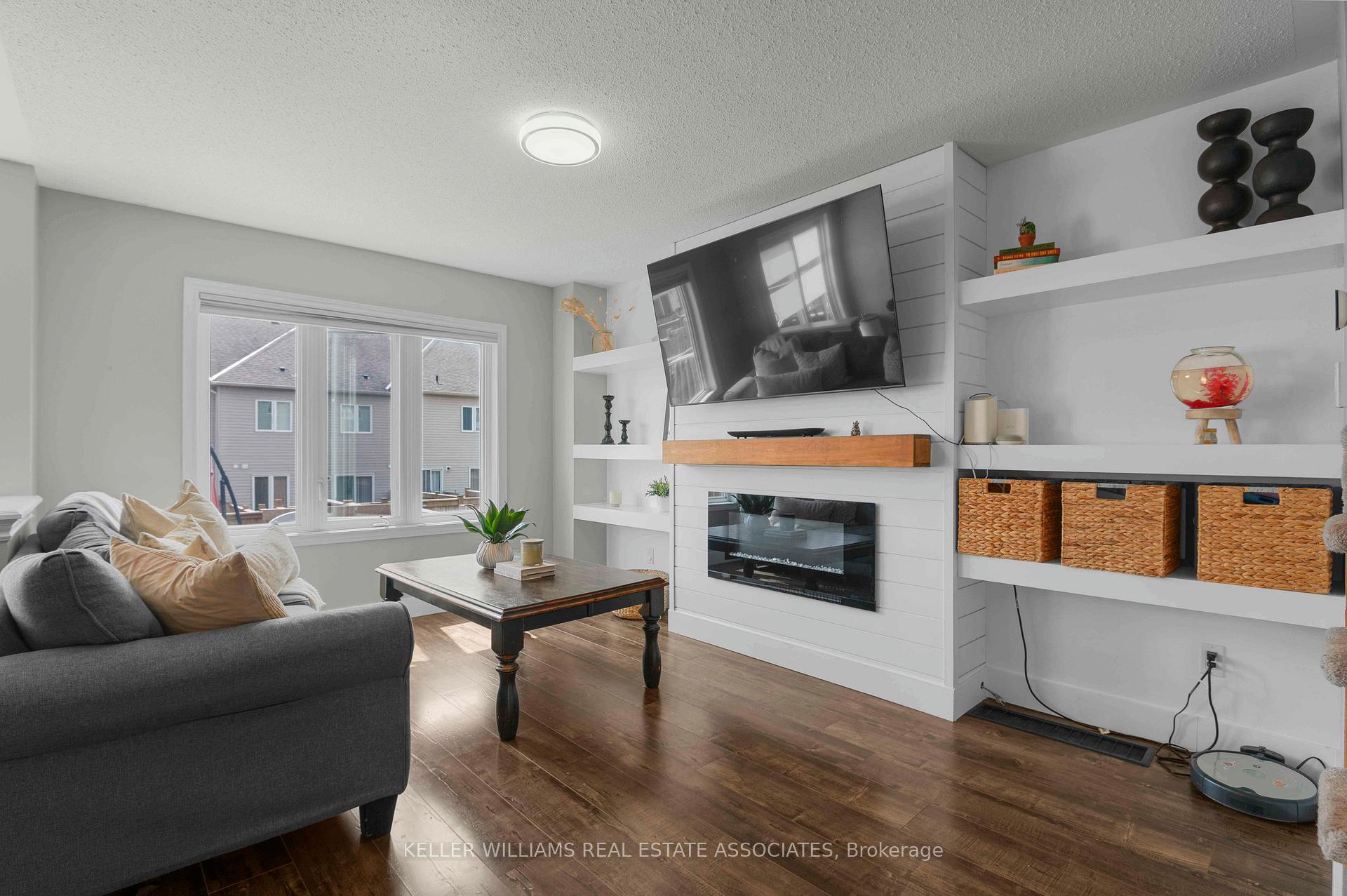 Photo 12 of 861 Cook Crescent, Shelburne — HOMEH