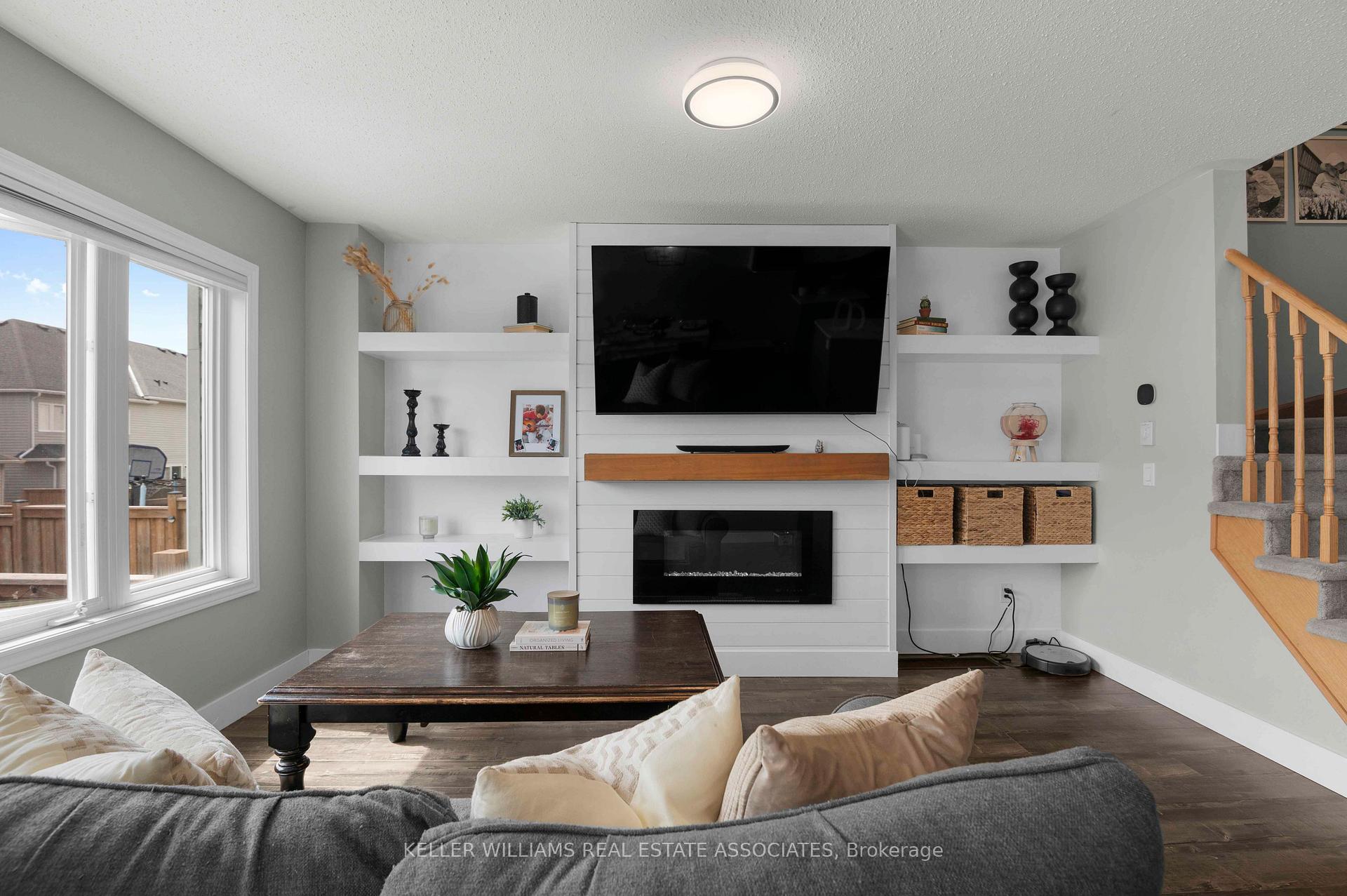 Photo 13 of 861 Cook Crescent, Shelburne — HOMEH