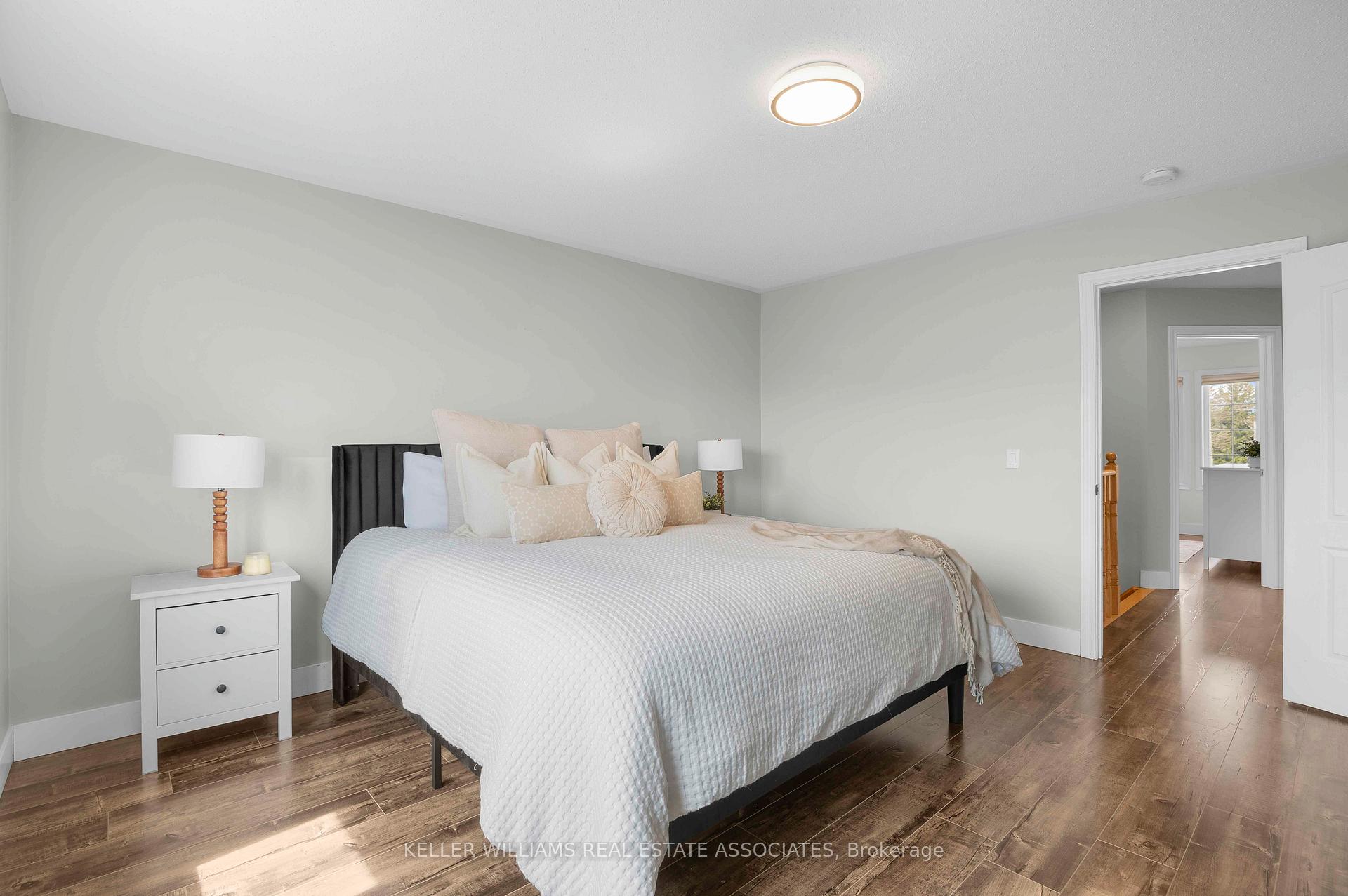 Photo 17 of 861 Cook Crescent, Shelburne — HOMEH