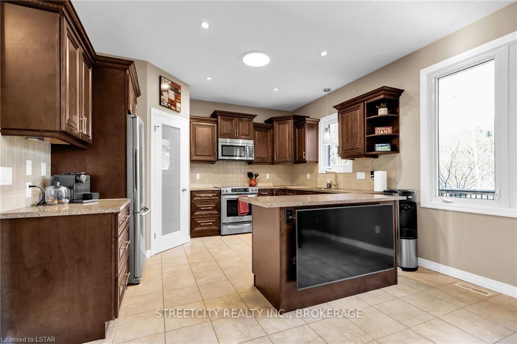 Photo 11 of 35844 Stafford Line, Southwold, Rural Southwold — HOMEH