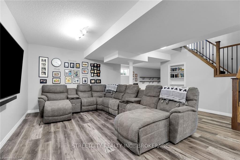 Photo 26 of 35844 Stafford Line, Southwold, Rural Southwold — HOMEH