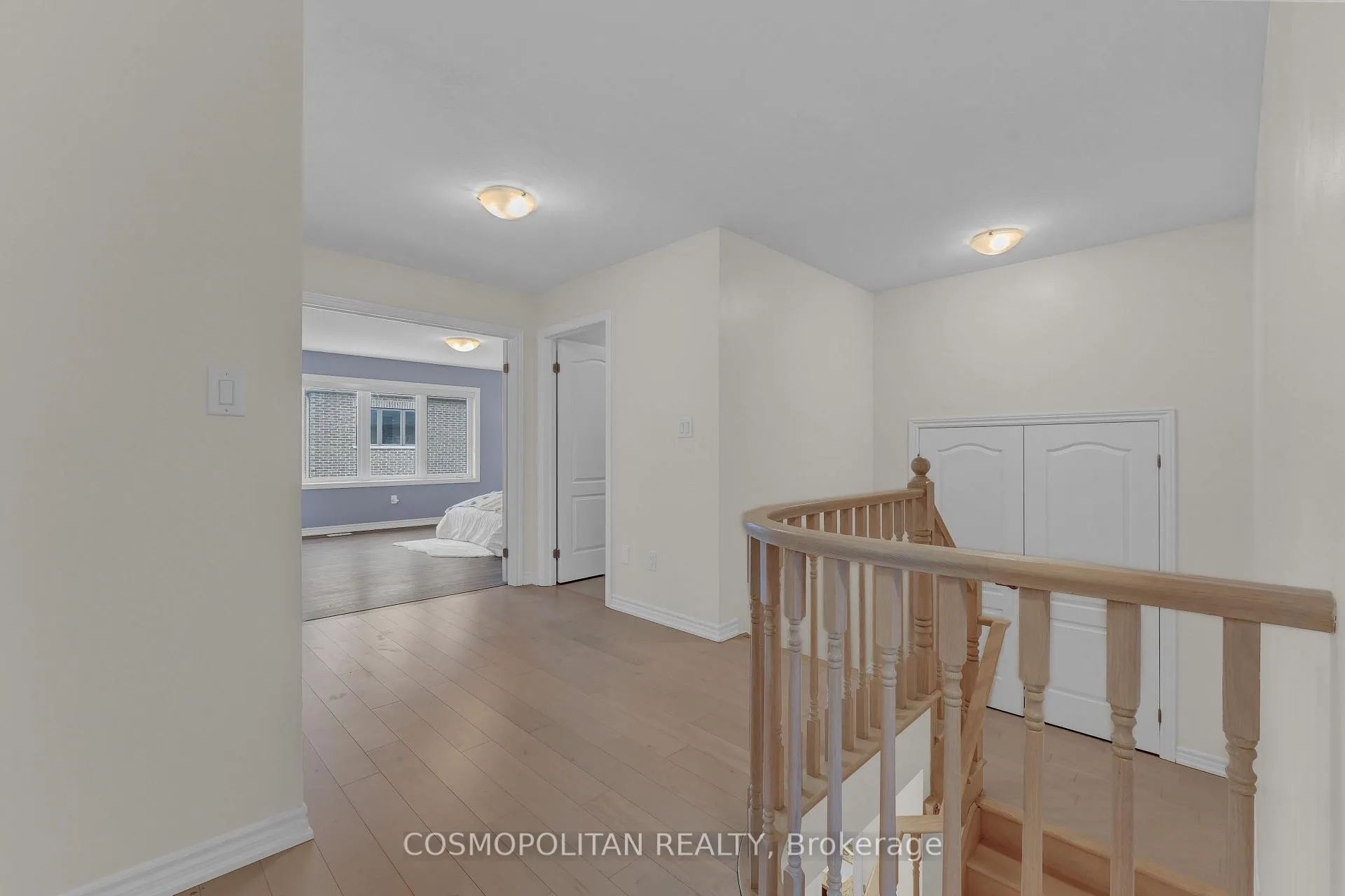 Photo 9 of 10 Loomis Road, Brampton, Northwest Brampton — HOMEH
