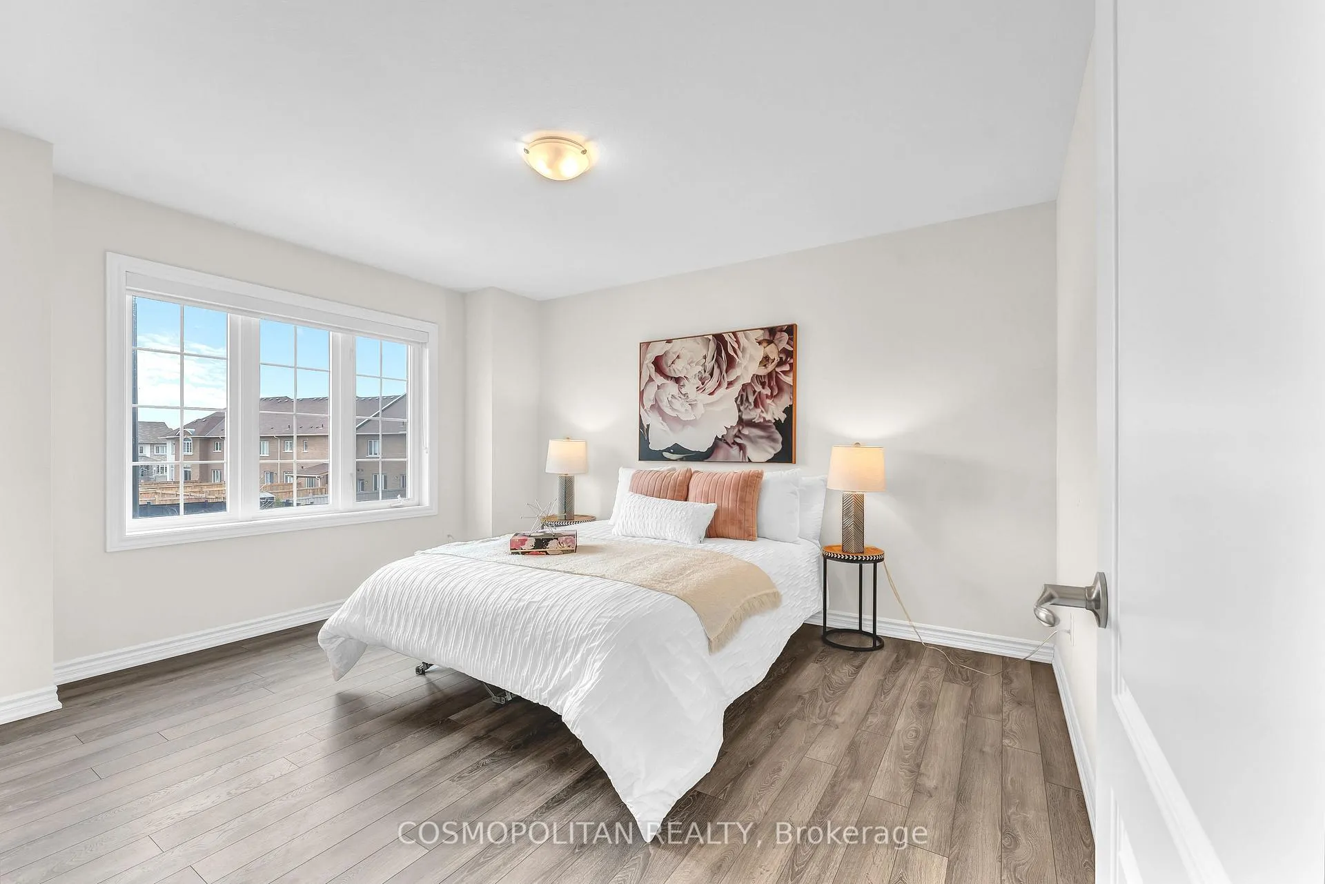 Photo 10 of 10 Loomis Road, Brampton, Northwest Brampton — HOMEH