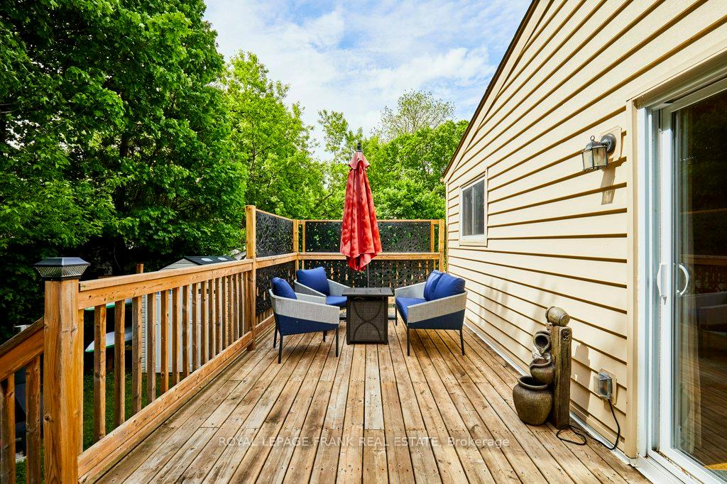 Photo 9 of 34 Lakeview Avenue, Scugog, Rural Scugog — HOMEH