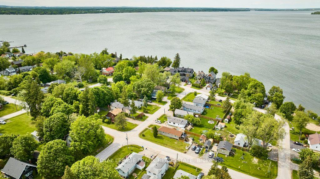 Photo 18 of 34 Lakeview Avenue, Scugog, Rural Scugog — HOMEH