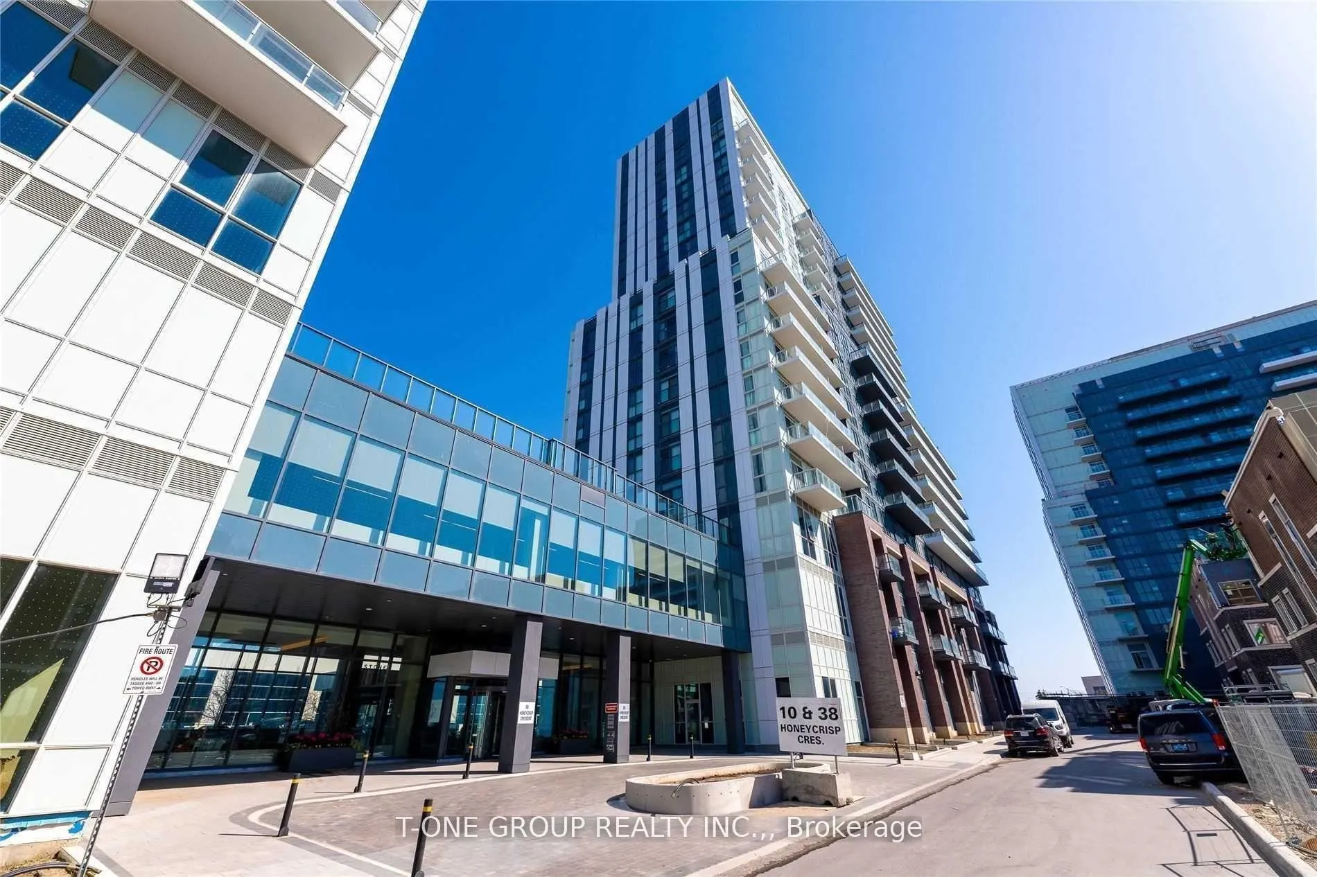 Photo 17 of Unit 815, 38 Honeycrisp Crescent, Vaughan, Vaughan Corporate Centre — HOMEH