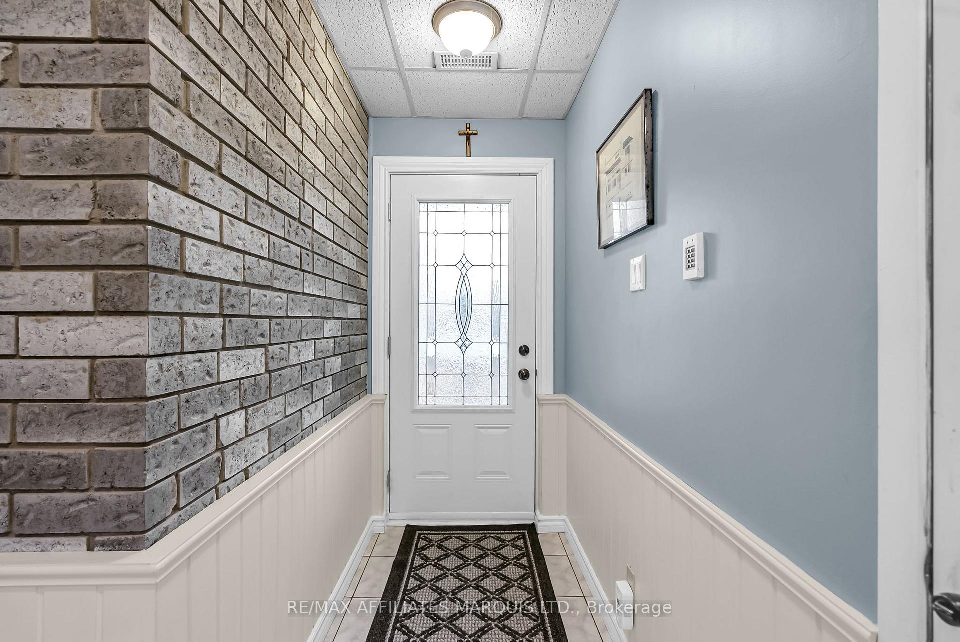 Photo 3 of 22061 Beauchamp Drive, South Glengarry, South Glengarry (Lancaster) Twp — HOMEH