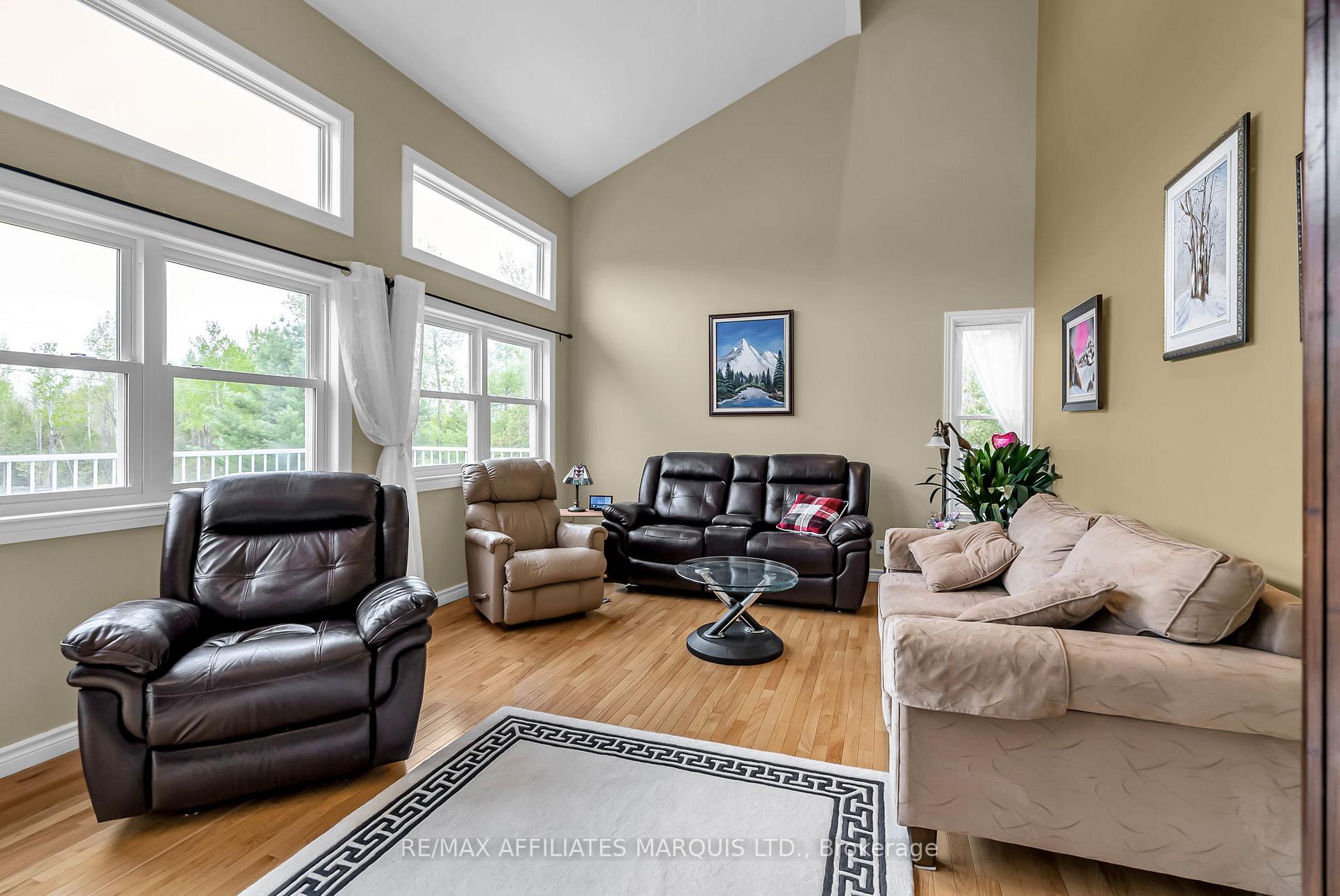 Photo 20 of 22061 Beauchamp Drive, South Glengarry, South Glengarry (Lancaster) Twp — HOMEH