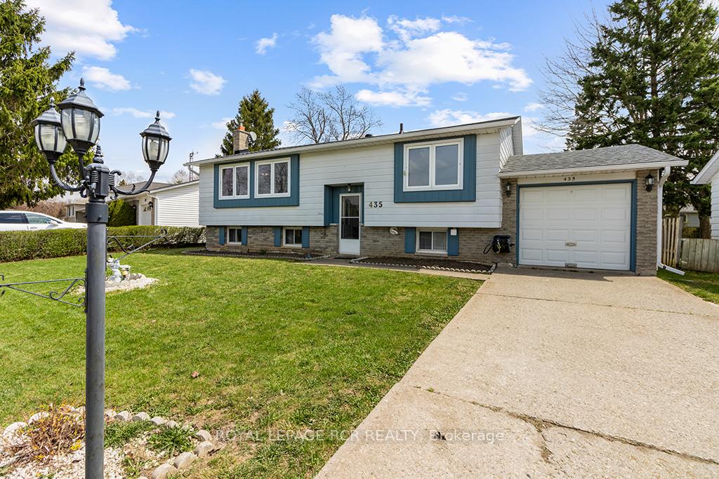 Photo 1 of 435 Robert Street, Shelburne — HOMEH