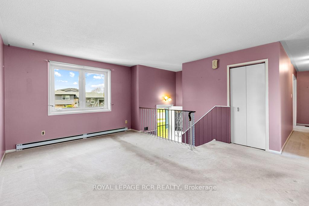 Photo 6 of 435 Robert Street, Shelburne — HOMEH