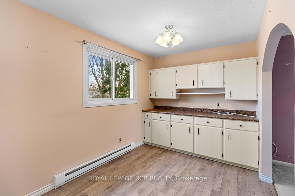 Photo 14 of 435 Robert Street, Shelburne — HOMEH