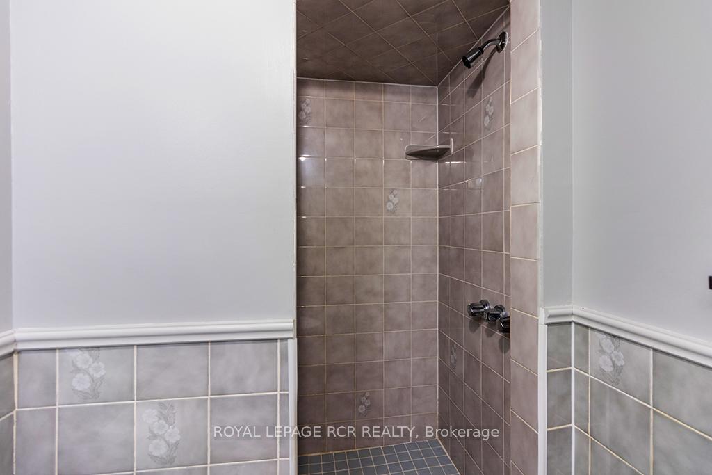 Photo 32 of 435 Robert Street, Shelburne — HOMEH