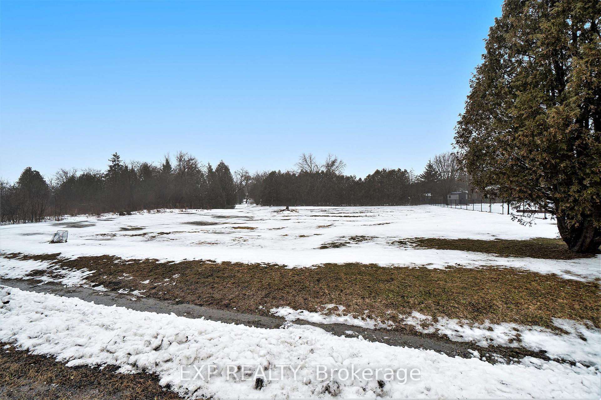 Photo 3 of 20732 Lefebvre Street, South Glengarry, South Glengarry (Lancaster) Twp — HOMEH