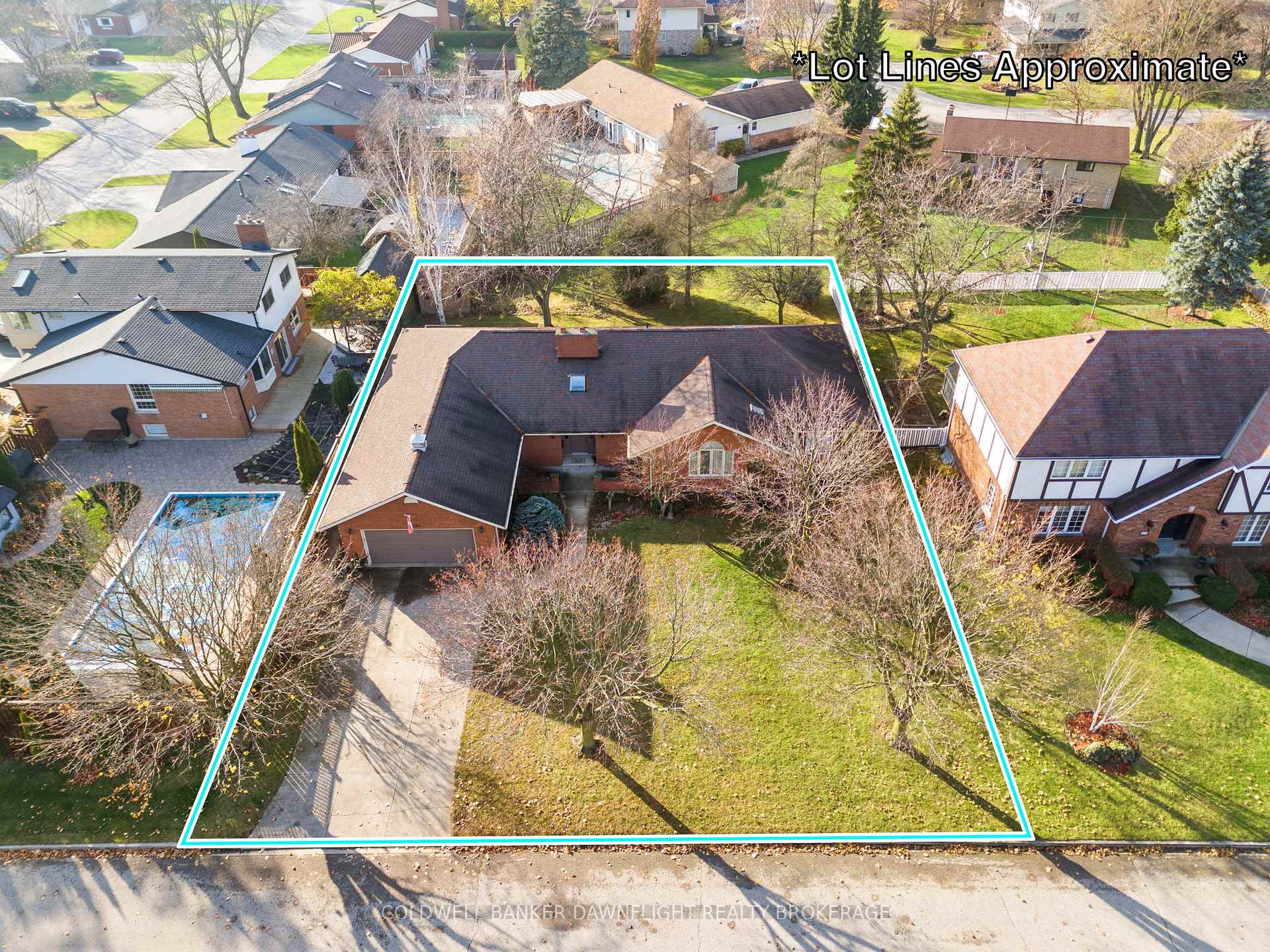 Photo 3 of 225 Eastern Avenue, South Huron, Exeter — HOMEH