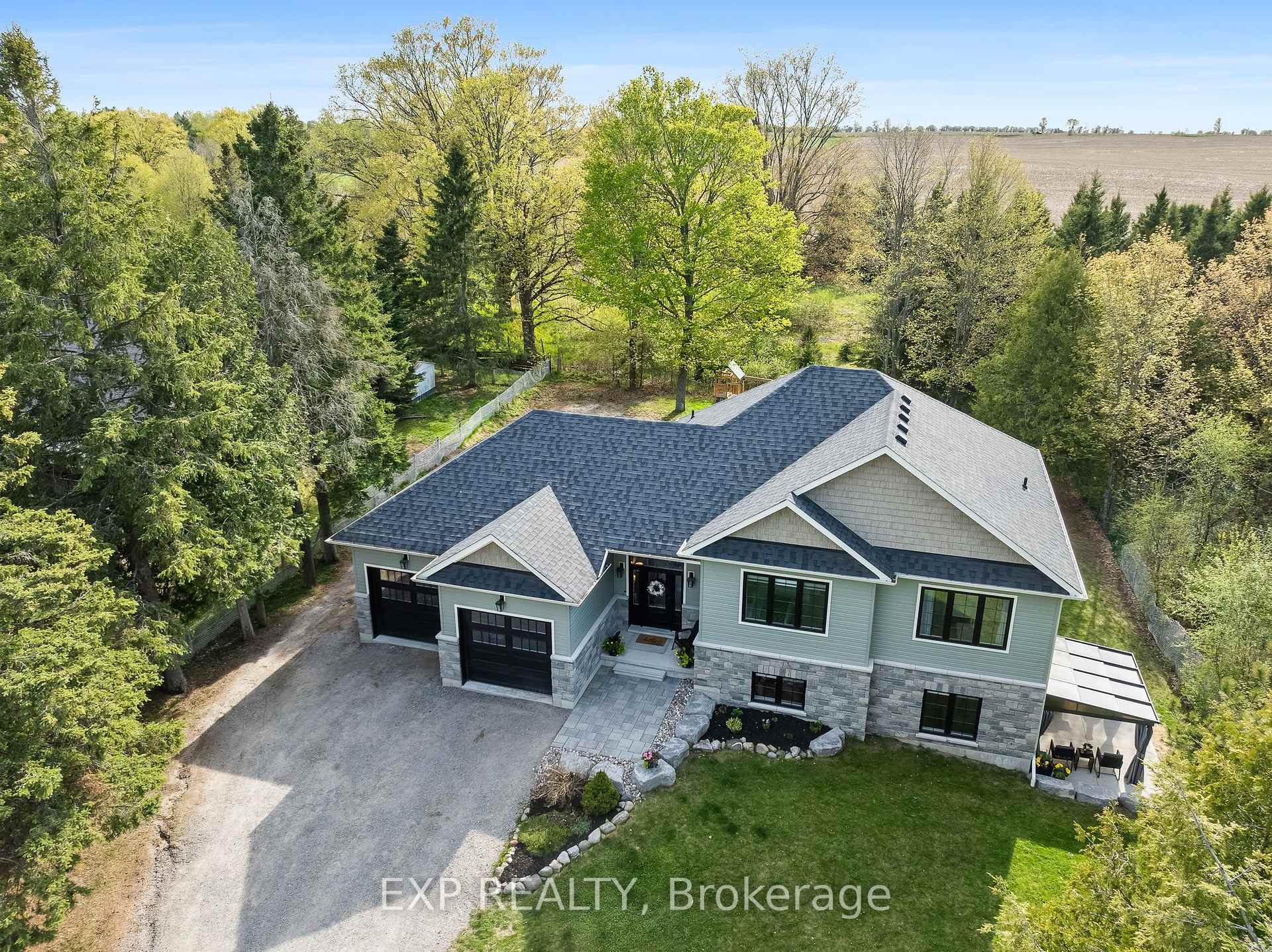 Photo 2 of 120 Waldweg, Scugog, Rural Scugog — HOMEH