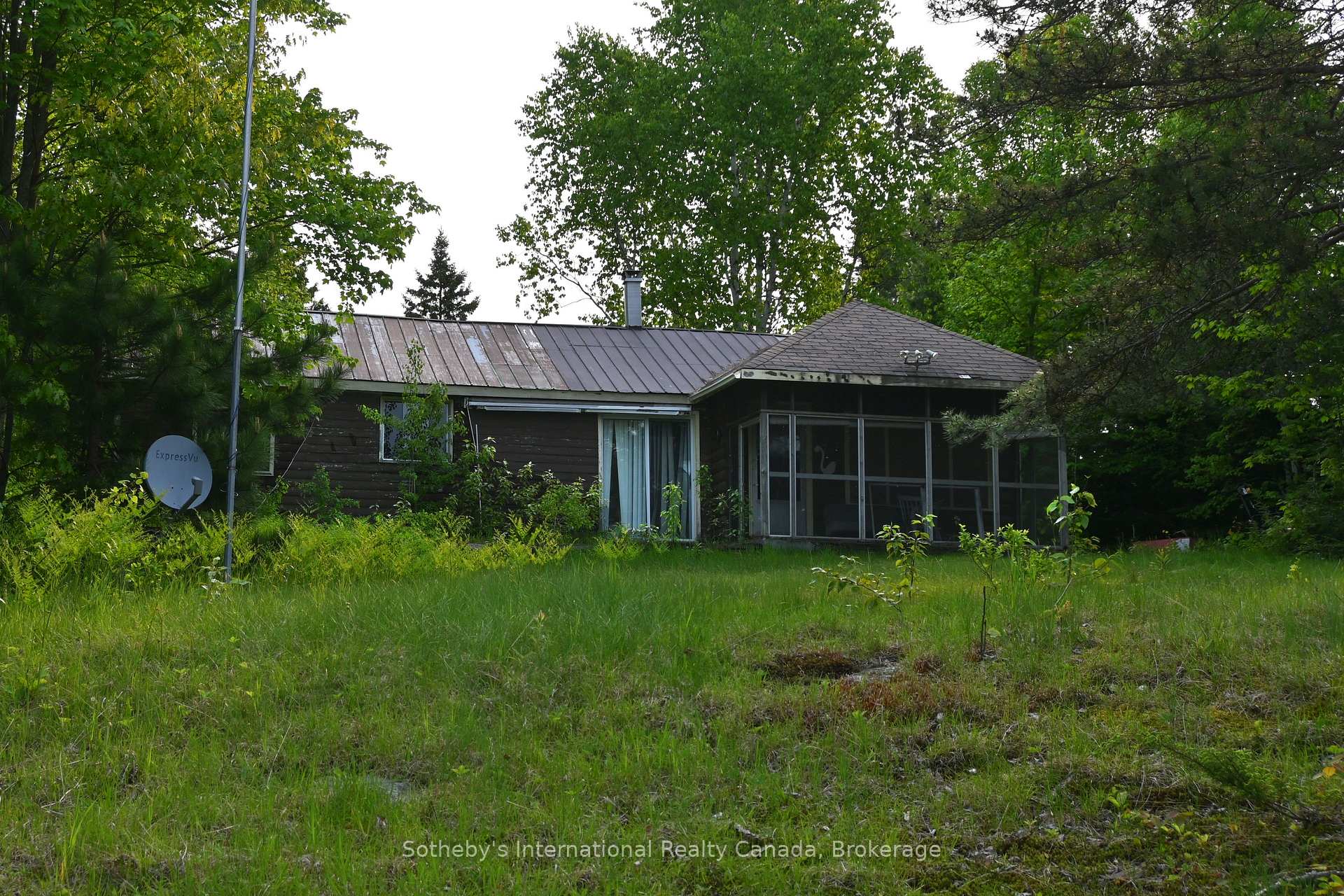 Photo 7 of 27 Diamond Lake Road, Seguin — HOMEH