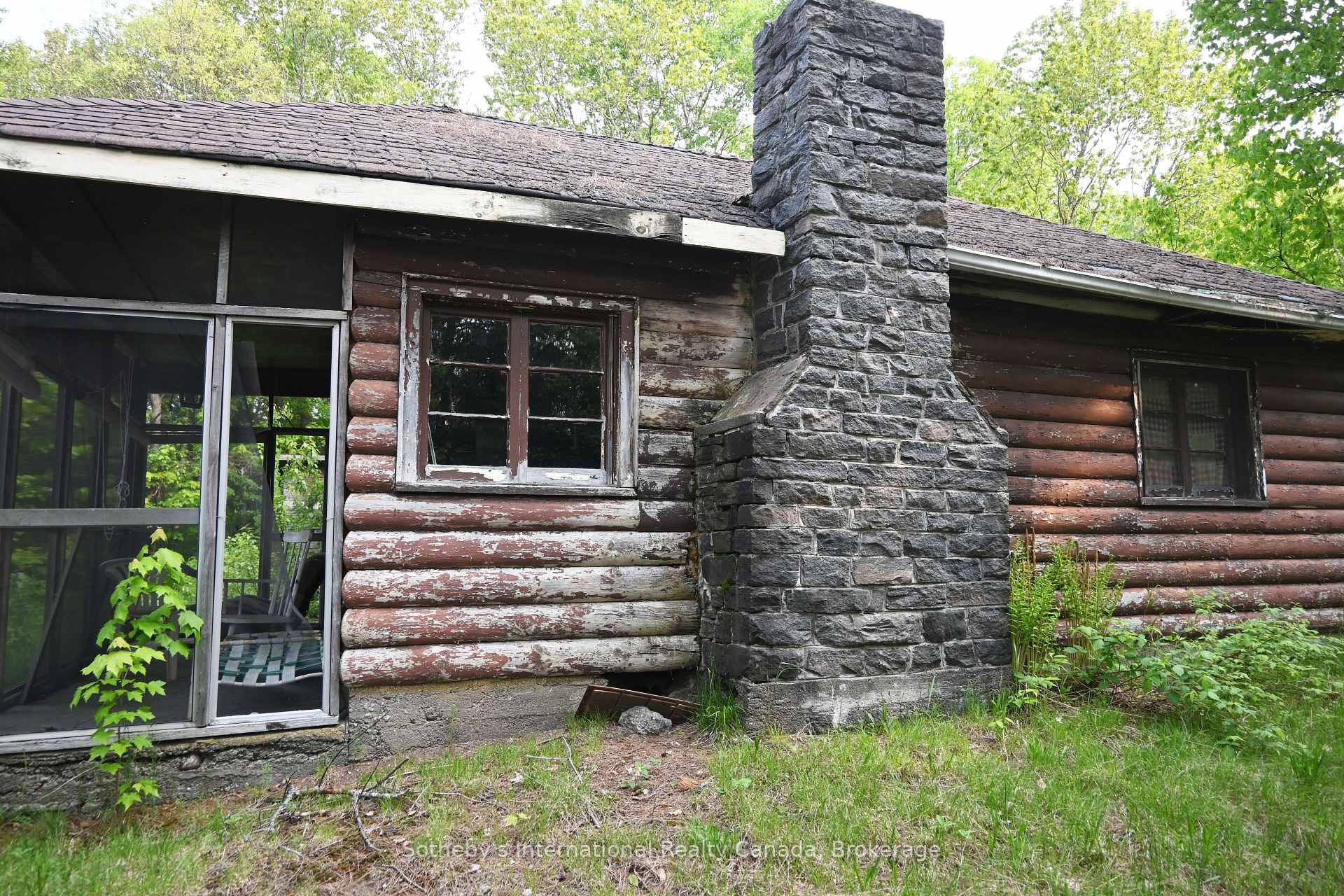 Photo 10 of 27 Diamond Lake Road, Seguin — HOMEH