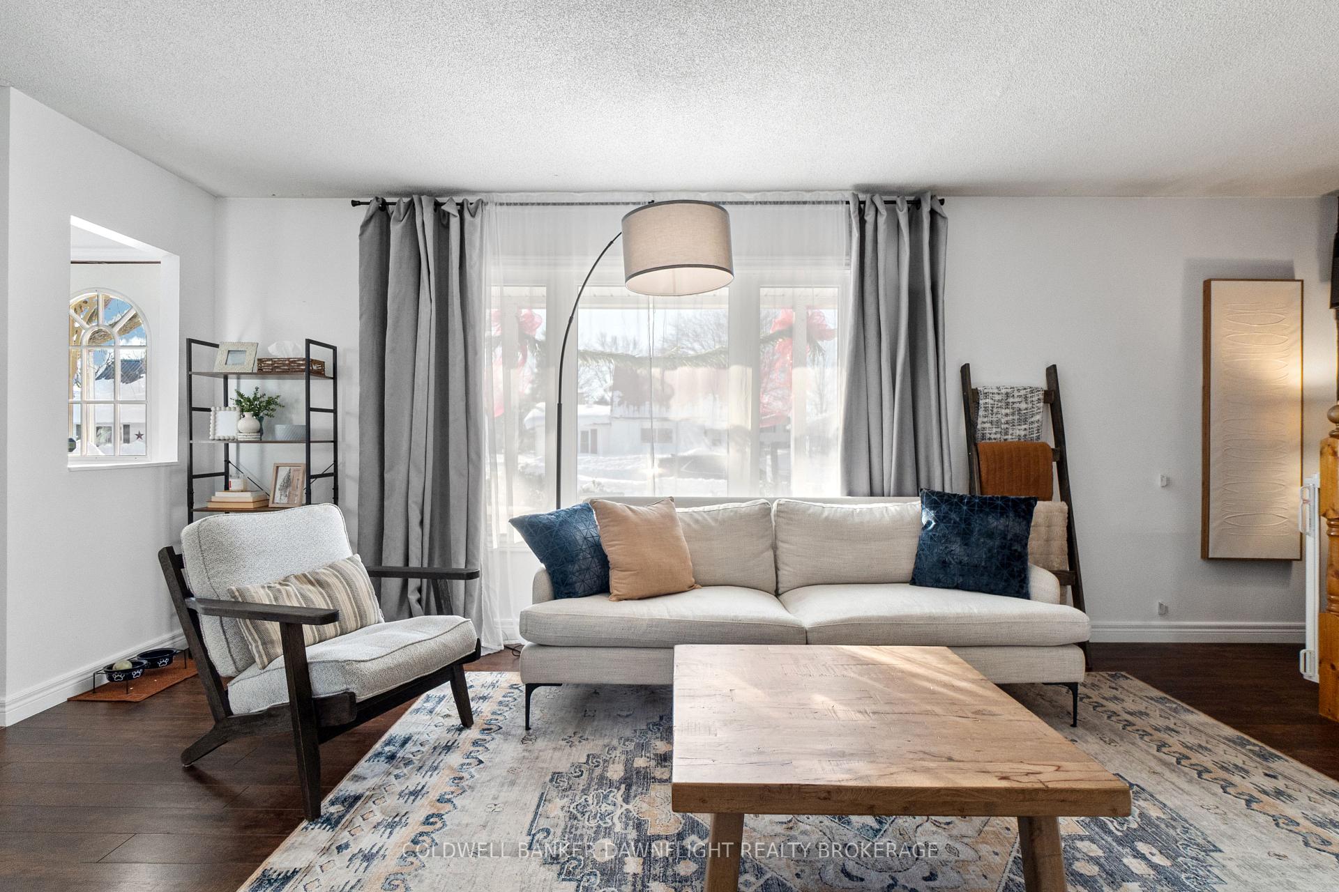 Photo 6 of 142 Anne Street, South Huron, Exeter — HOMEH