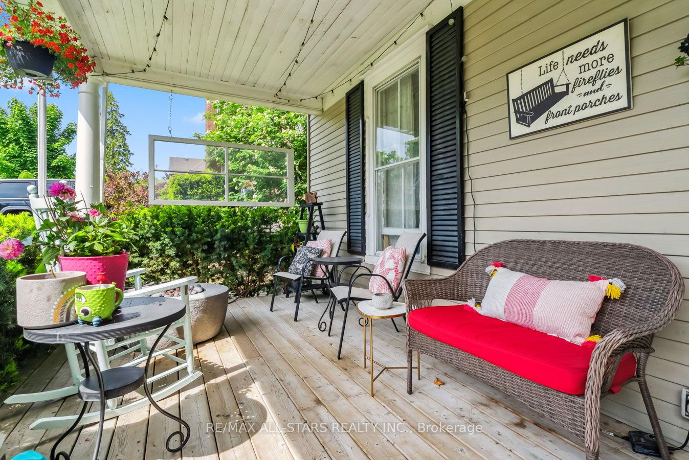Photo 8 of 267 North Street, Scugog, Port Perry — HOMEH