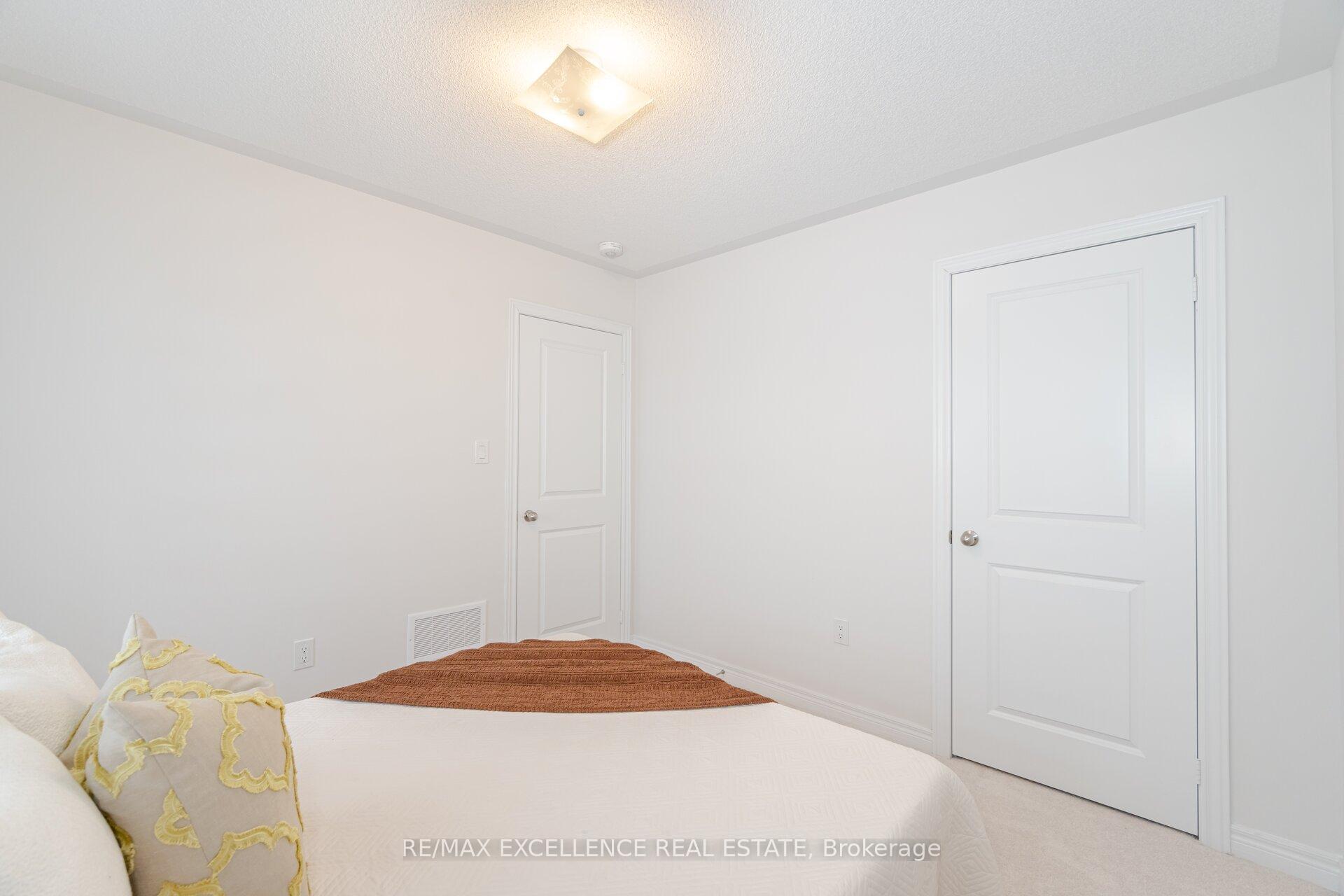 Photo 26 of 630 Anishinaabe Drive, Shelburne — HOMEH