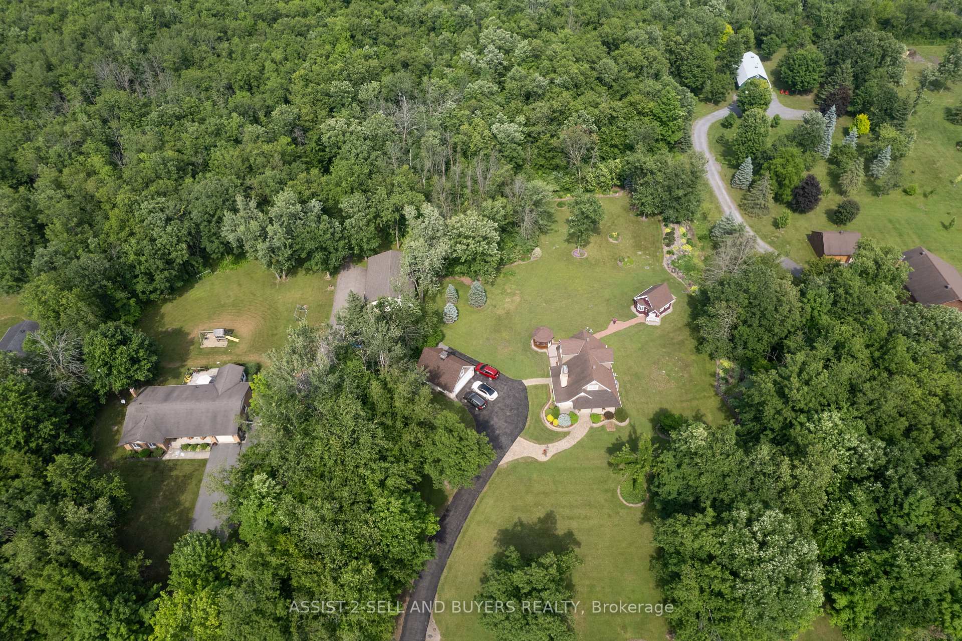 Photo 7 of 5527 County Rd 27, South Glengarry, South Glengarry (Charlottenburgh) Twp — HOMEH
