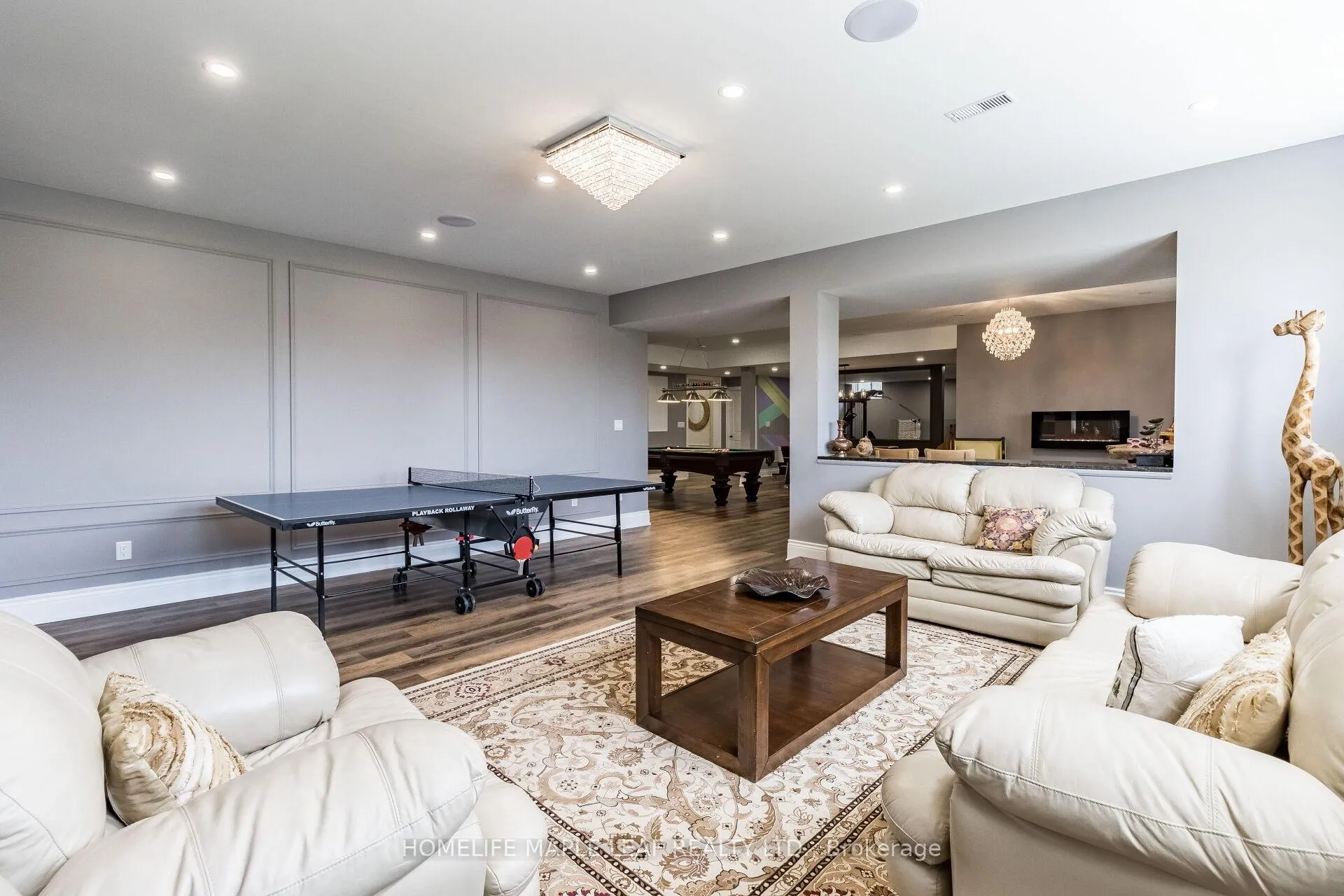 Photo 46 of 44 Herringbone Crescent, Brampton, Toronto Gore Rural Estate — HOMEH