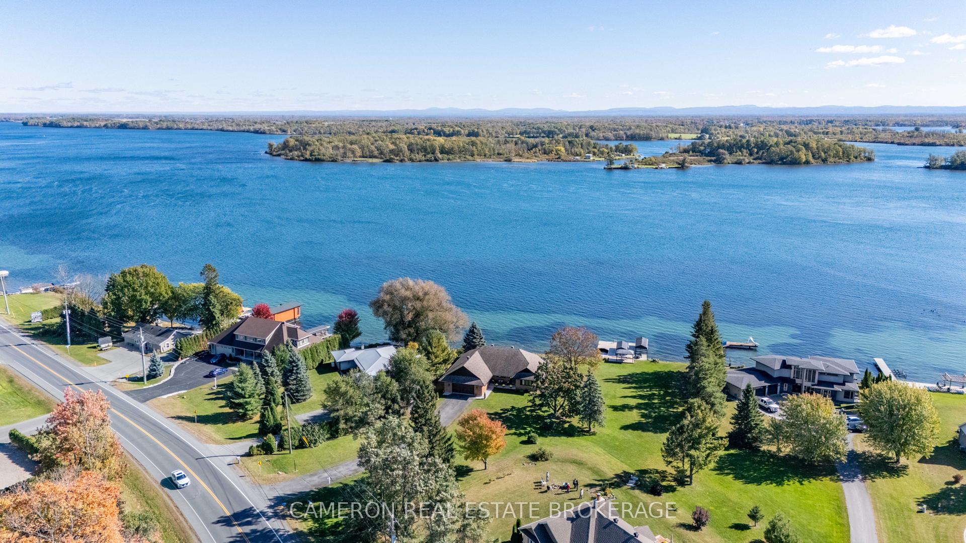 Photo 11 of 18122 Highway #2, South Glengarry, South Glengarry (Charlottenburgh) Twp — HOMEH