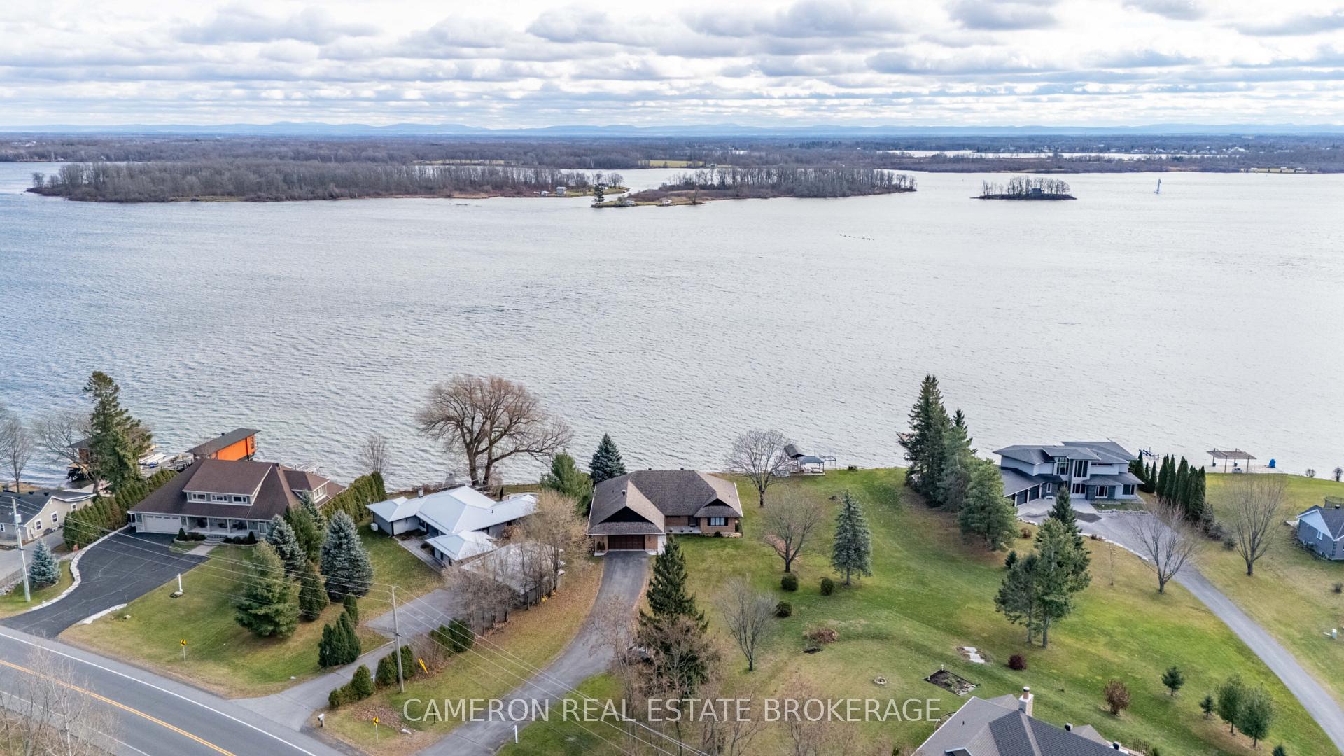 Photo 13 of 18122 Highway #2, South Glengarry, South Glengarry (Charlottenburgh) Twp — HOMEH