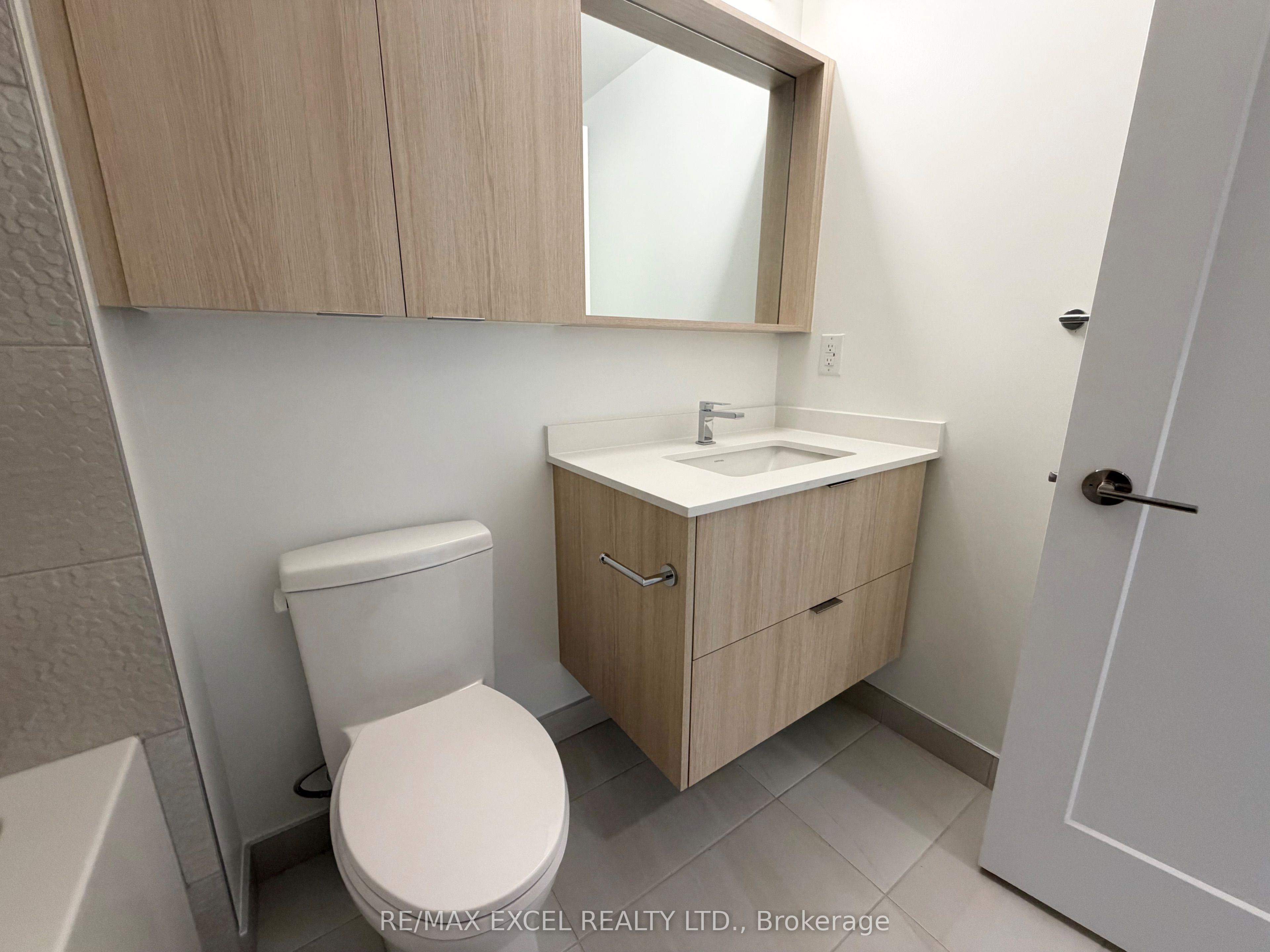 Photo 9 of Unit B212, 9751 Markham Road, Markham, Greensborough — HOMEH