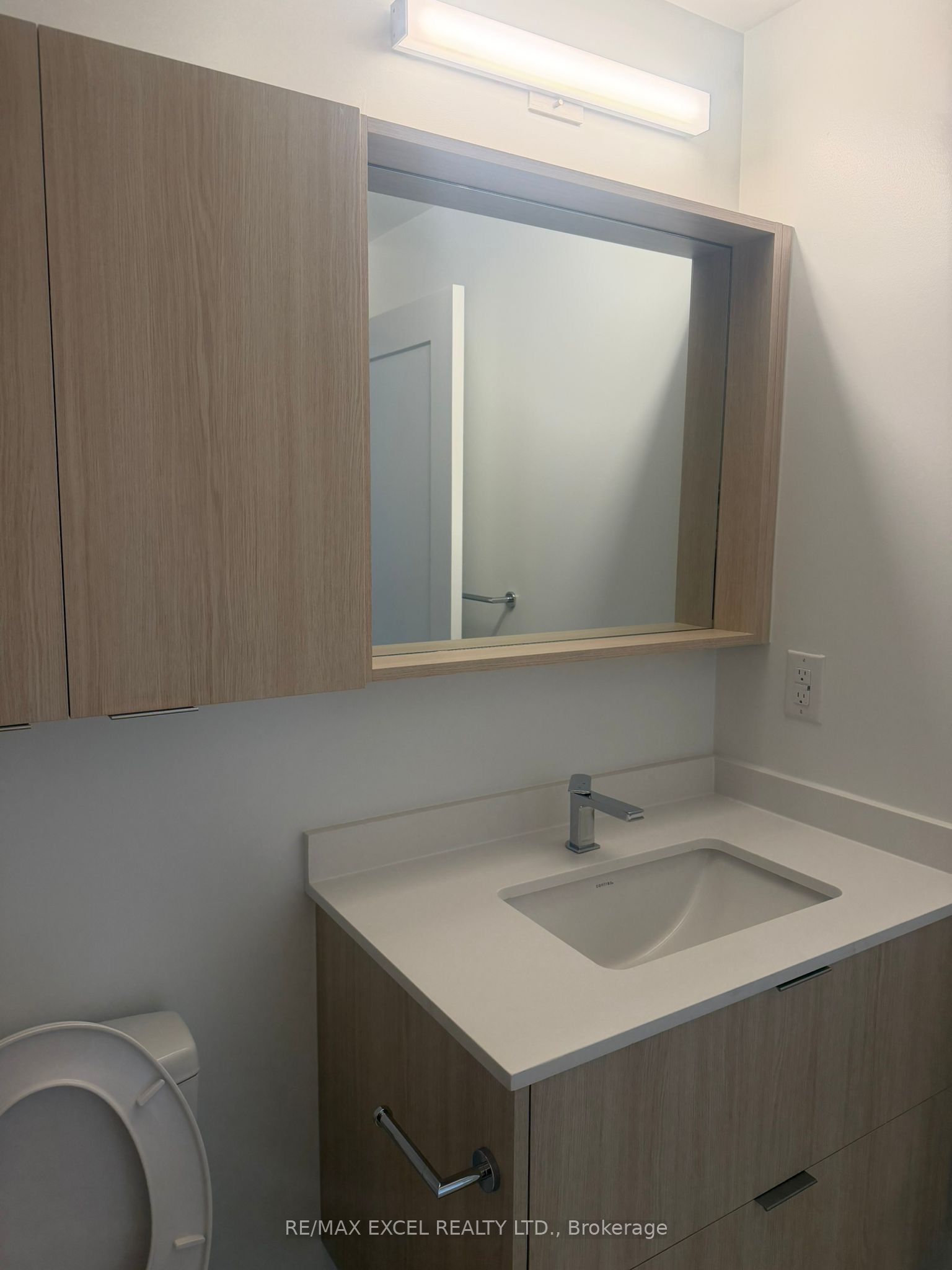 Photo 13 of Unit B212, 9751 Markham Road, Markham, Greensborough — HOMEH