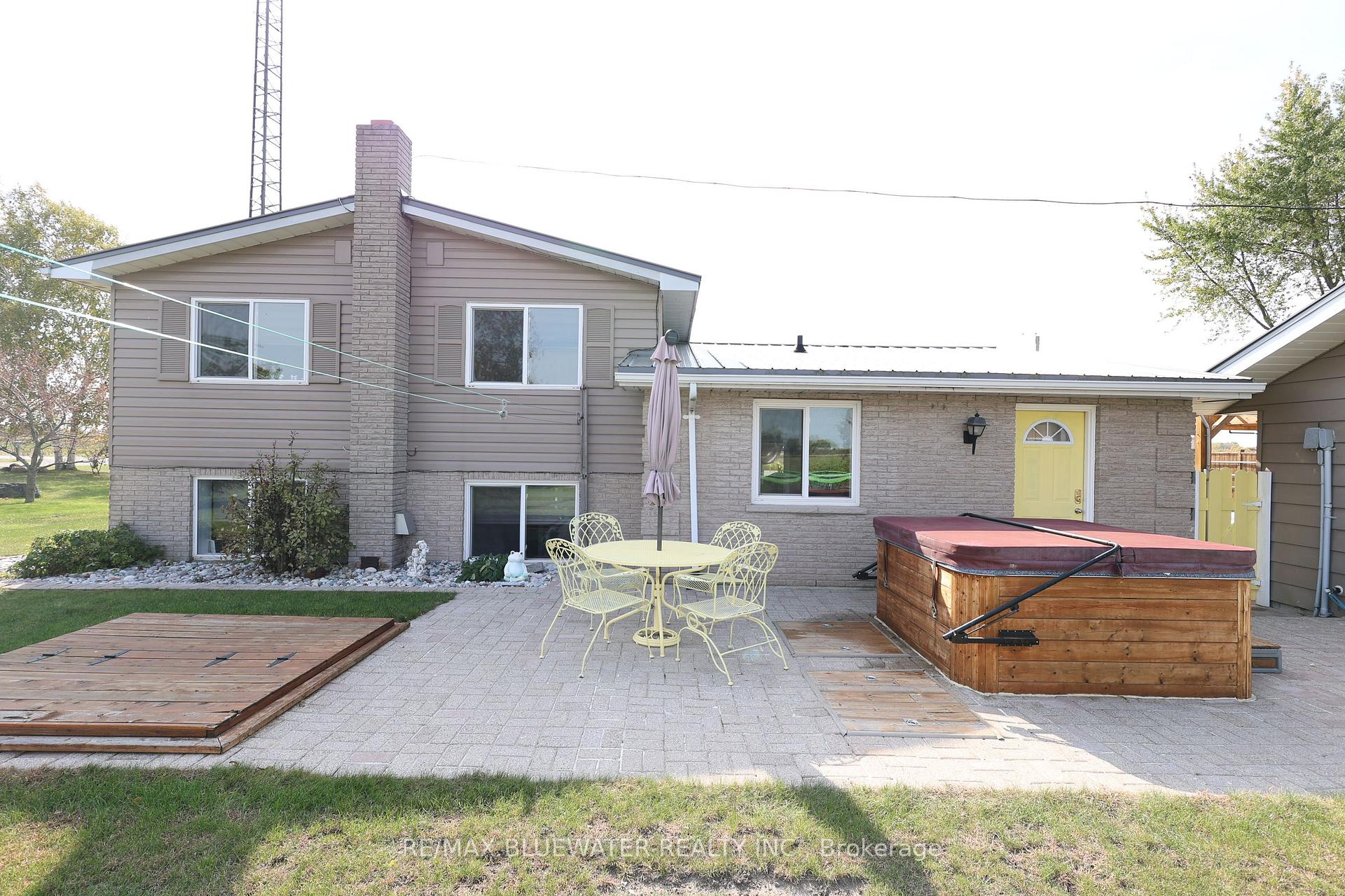 Photo 2 of 34486 Gore Road, South Huron, Stephen — HOMEH