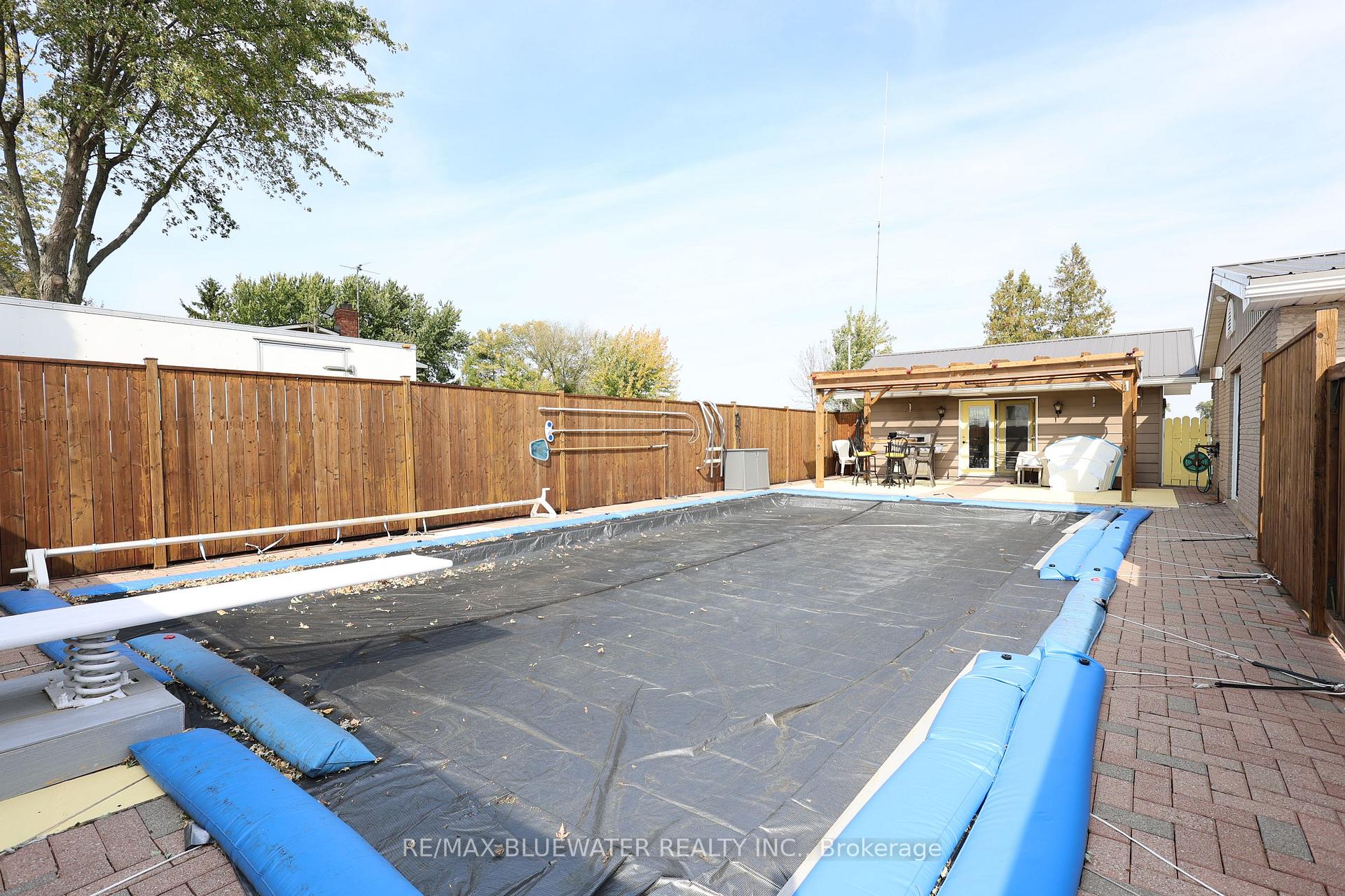 Photo 3 of 34486 Gore Road, South Huron, Stephen — HOMEH