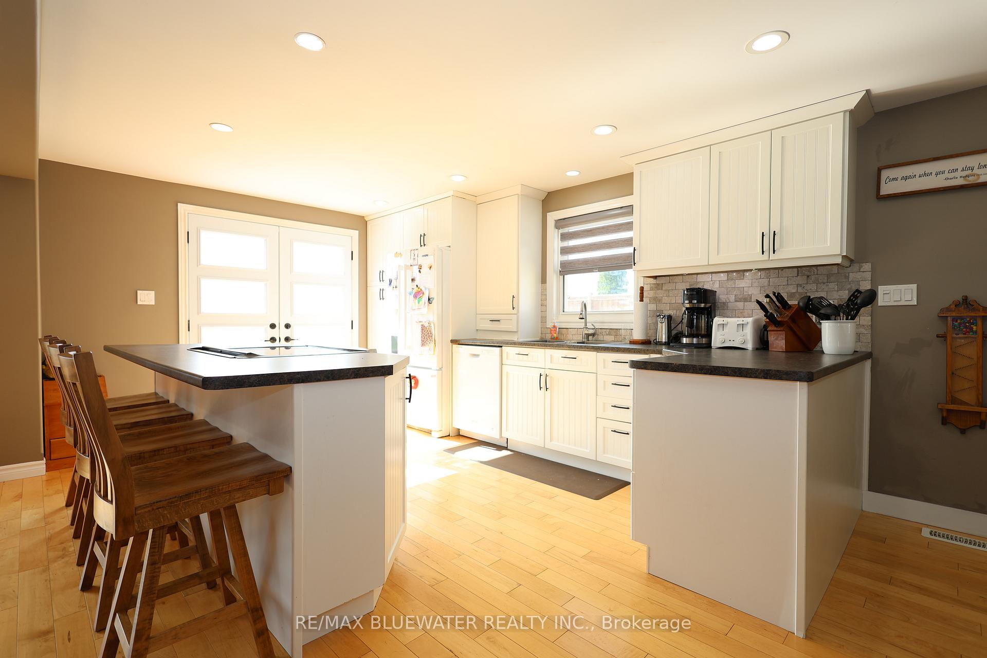 Photo 13 of 34486 Gore Road, South Huron, Stephen — HOMEH