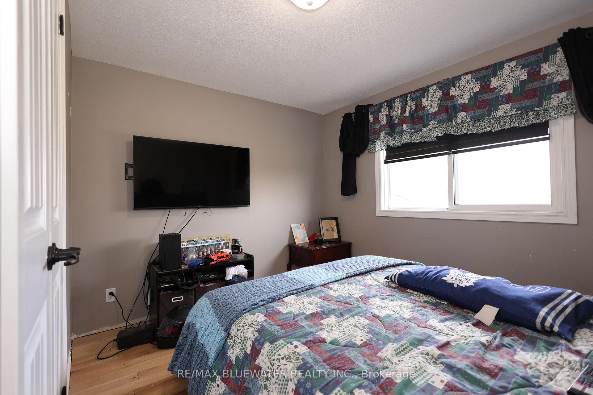 Photo 20 of 34486 Gore Road, South Huron, Stephen — HOMEH