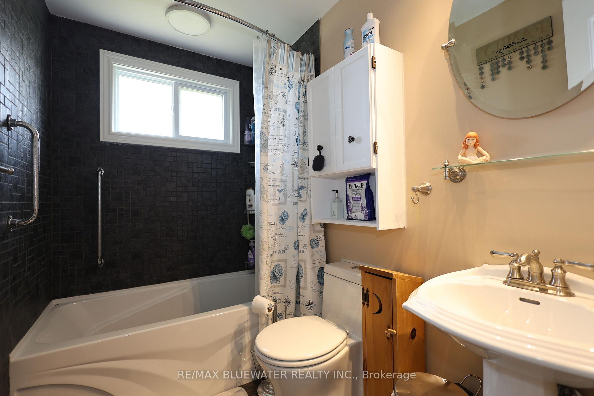 Photo 24 of 34486 Gore Road, South Huron, Stephen — HOMEH