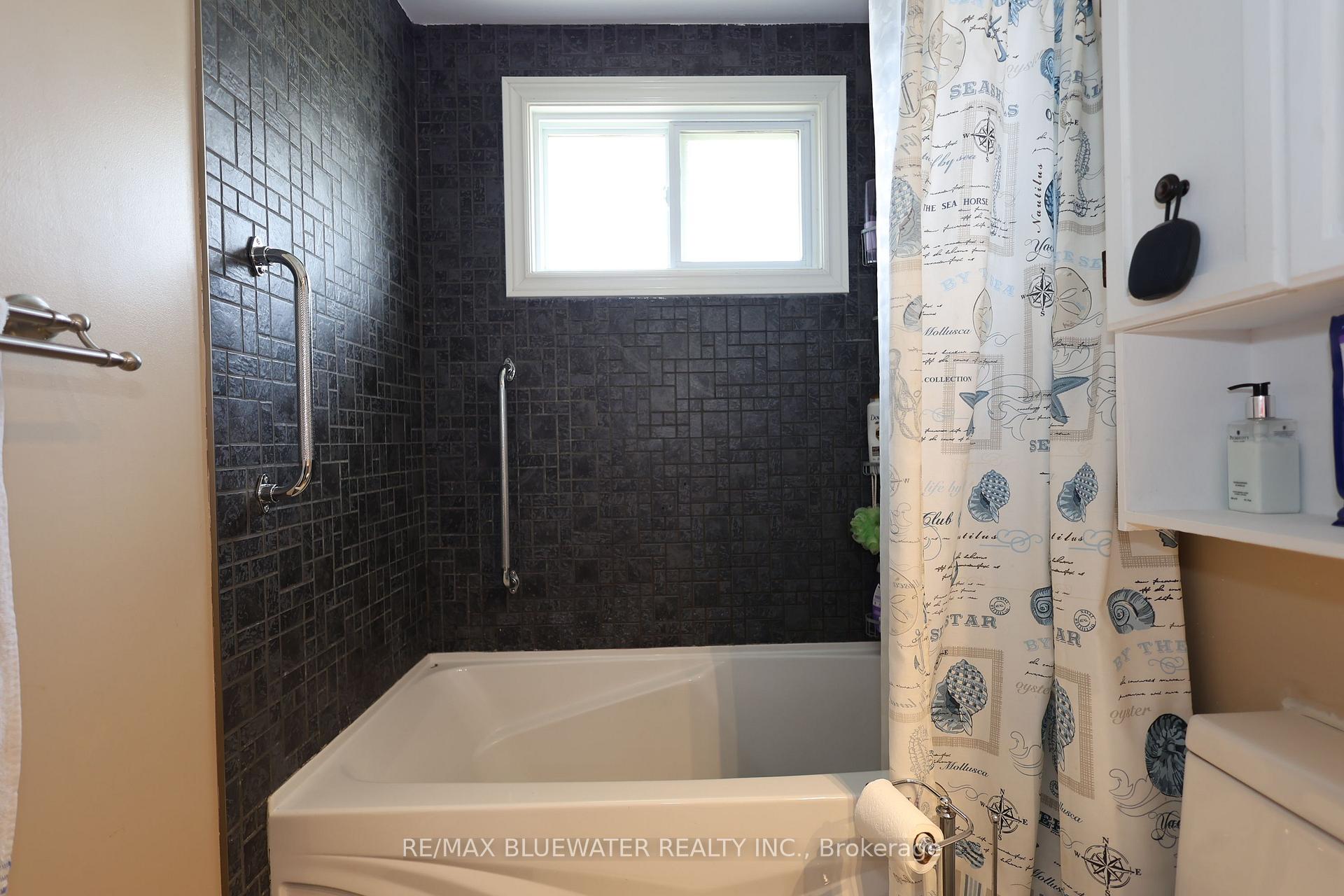 Photo 25 of 34486 Gore Road, South Huron, Stephen — HOMEH