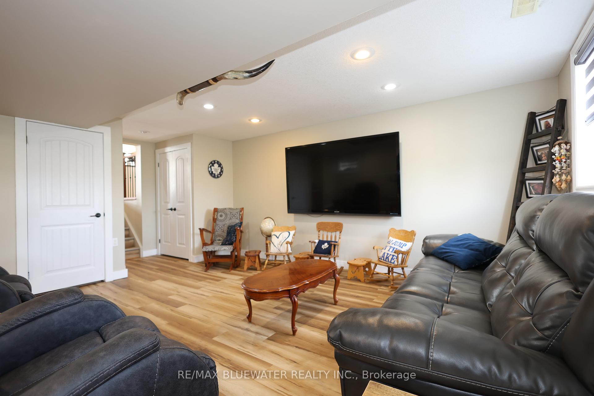 Photo 29 of 34486 Gore Road, South Huron, Stephen — HOMEH