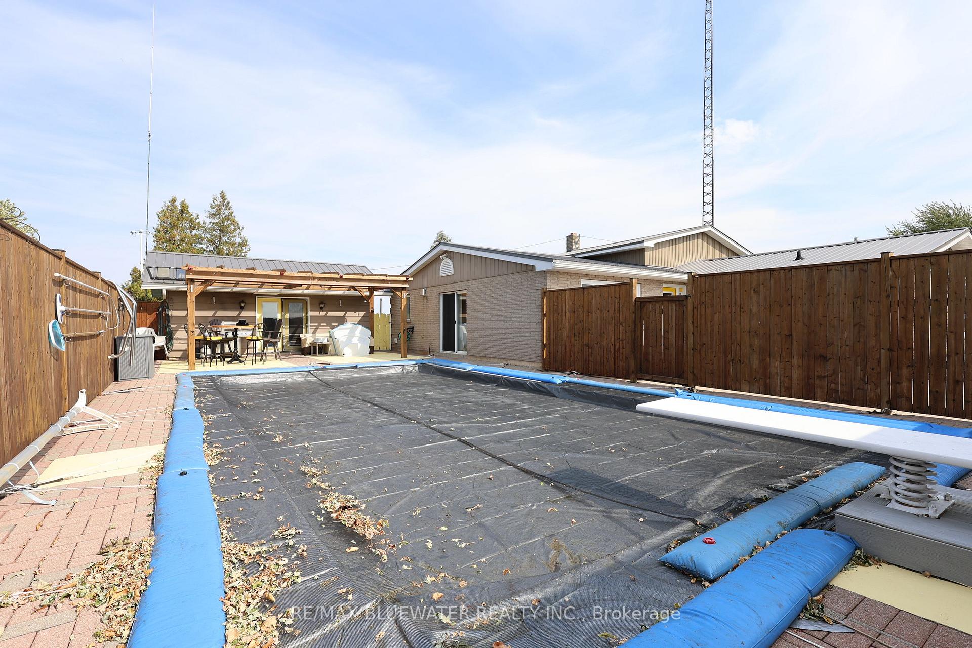 Photo 34 of 34486 Gore Road, South Huron, Stephen — HOMEH
