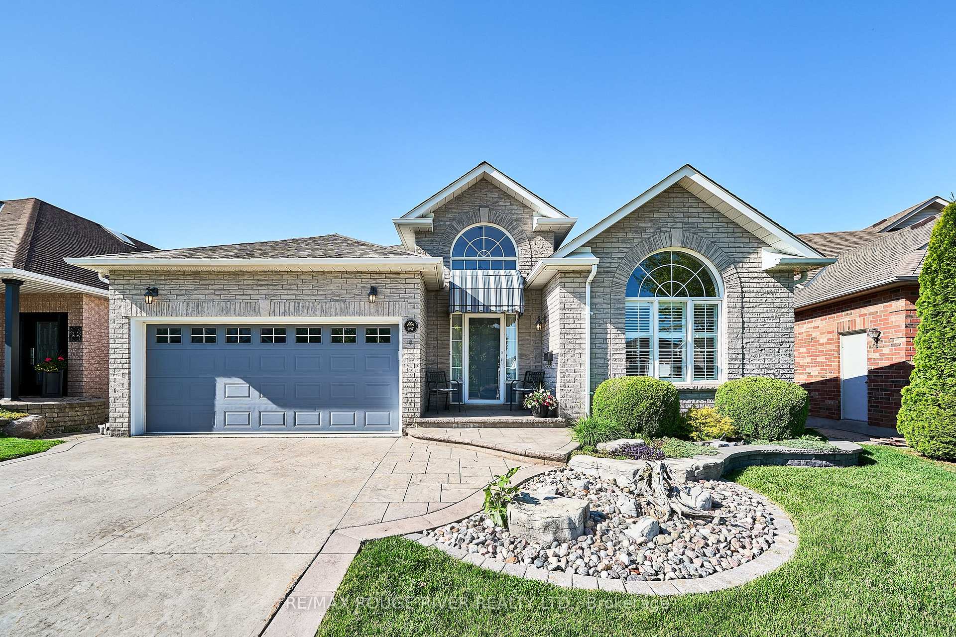 Photo 13 of 247 Waterbury Crescent, Scugog, Port Perry — HOMEH