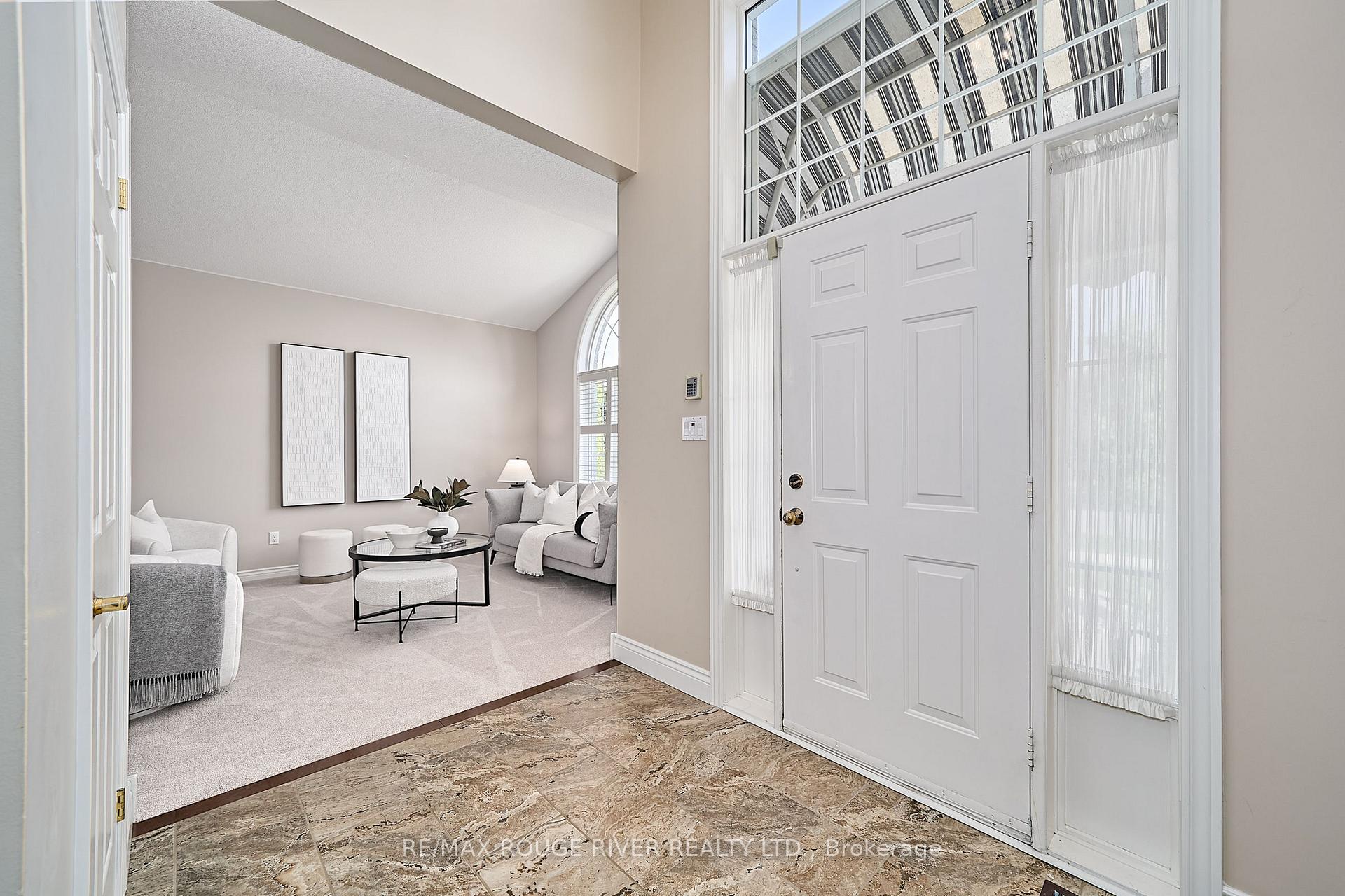 Photo 15 of 247 Waterbury Crescent, Scugog, Port Perry — HOMEH