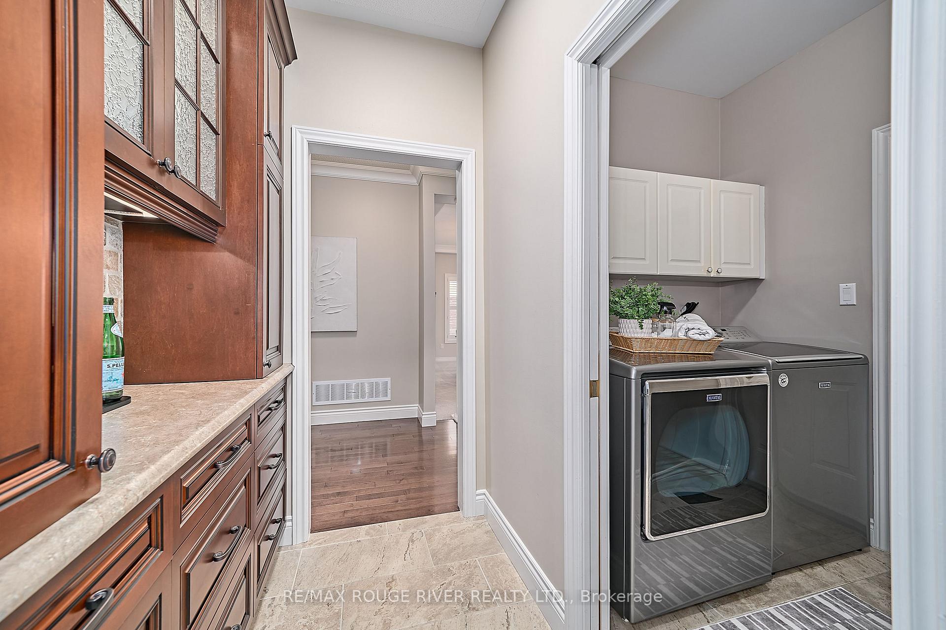 Photo 24 of 247 Waterbury Crescent, Scugog, Port Perry — HOMEH
