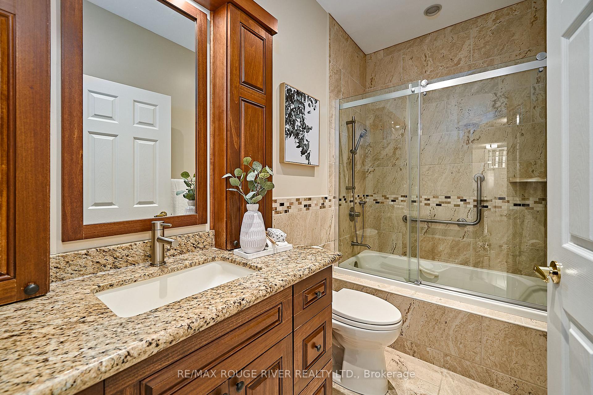 Photo 36 of 247 Waterbury Crescent, Scugog, Port Perry — HOMEH
