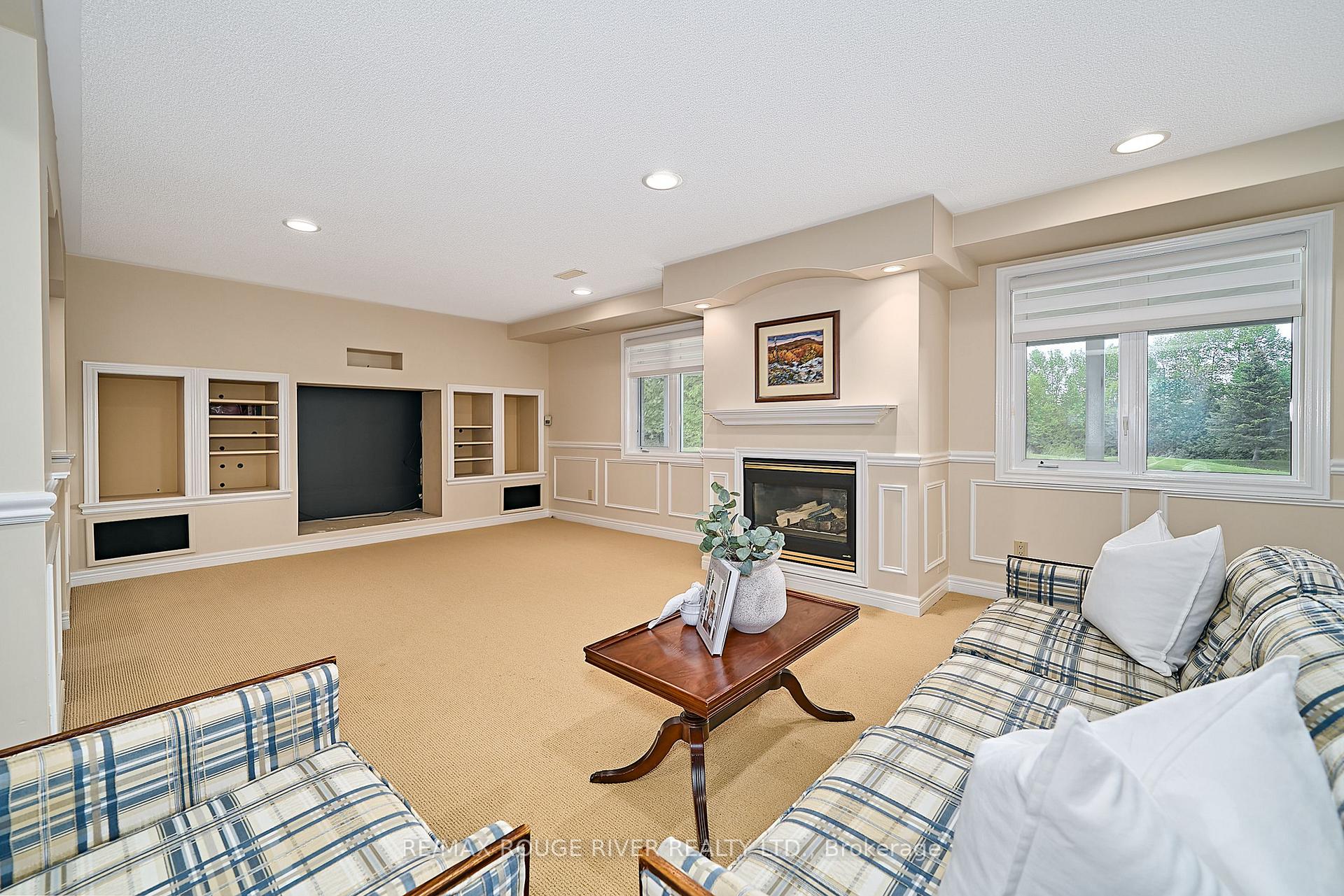 Photo 47 of 247 Waterbury Crescent, Scugog, Port Perry — HOMEH