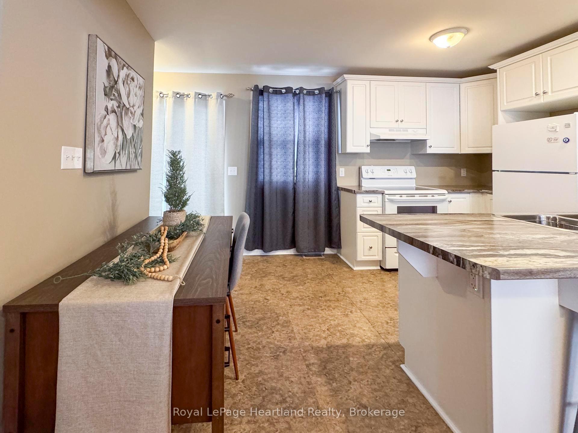 Photo 12 of 126 Sanders Street E, South Huron, Exeter — HOMEH