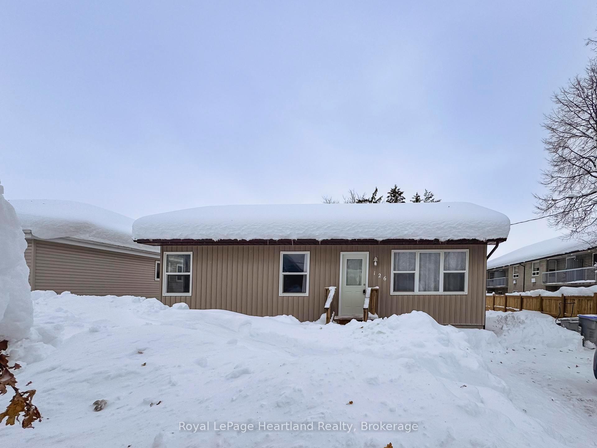 Photo 29 of 126 Sanders Street E, South Huron, Exeter — HOMEH