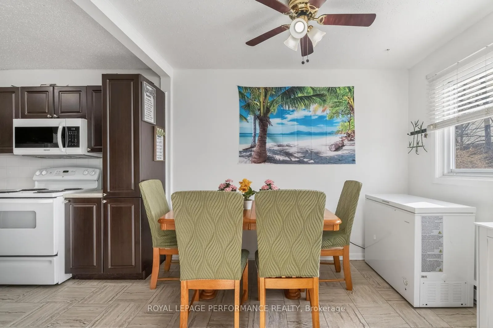 Photo 4 of Unit 57, 2642 Moncton Road, Ottawa, Queensway Terrace North — HOMEH