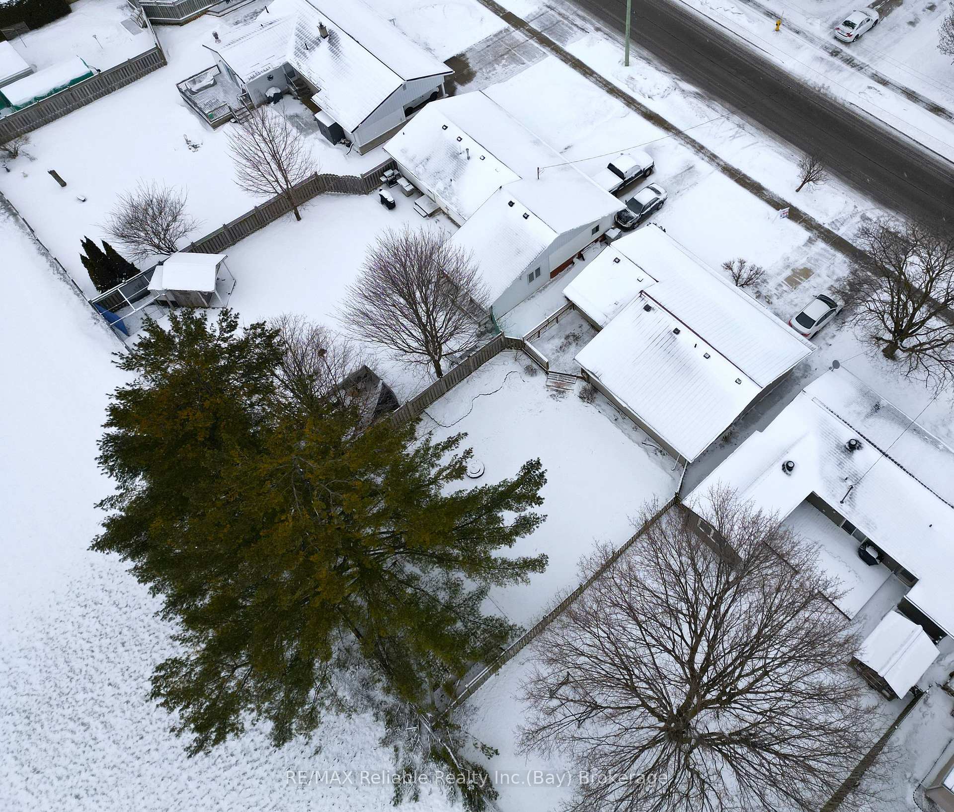 Photo 6 of 157 Huron Street E, South Huron, Exeter — HOMEH