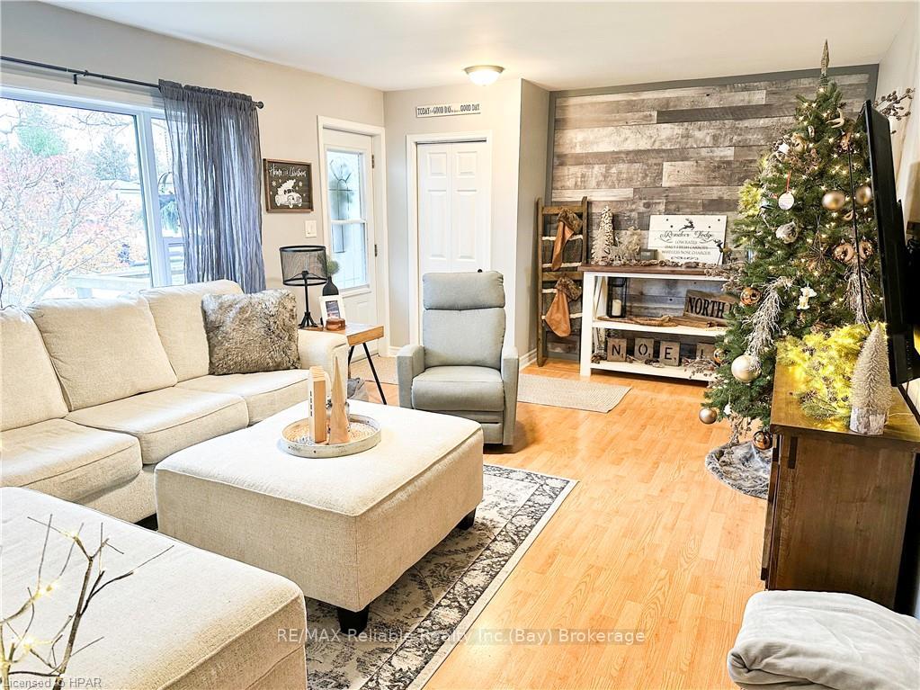 Photo 7 of 157 Huron Street E, South Huron, Exeter — HOMEH