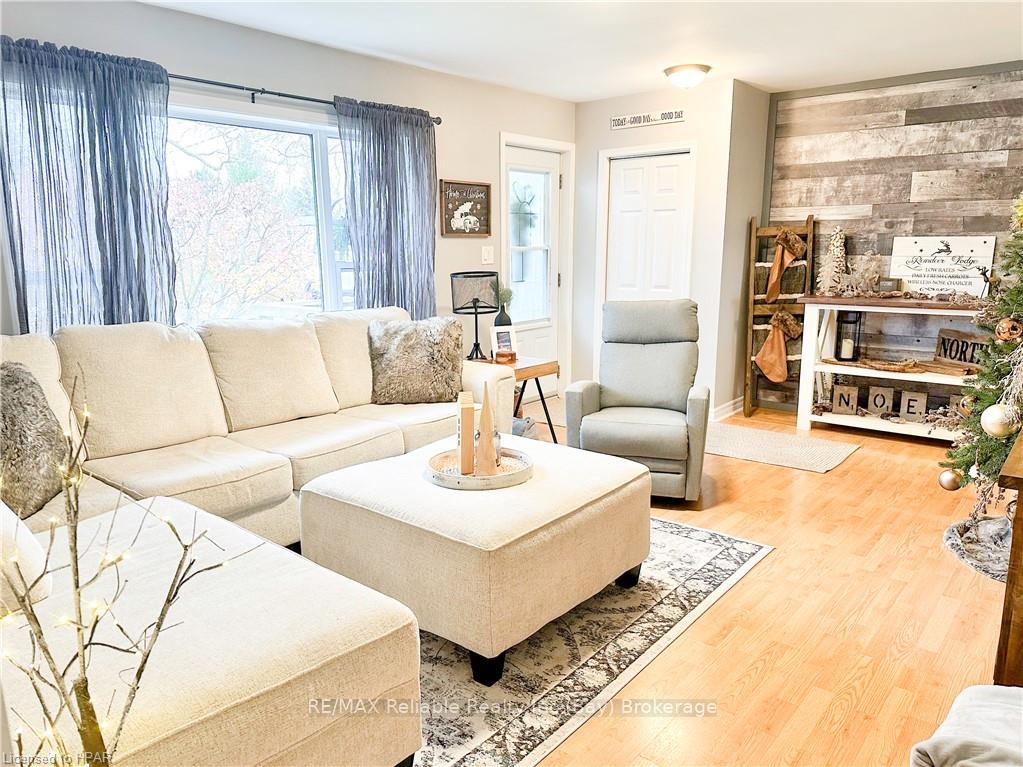 Photo 8 of 157 Huron Street E, South Huron, Exeter — HOMEH