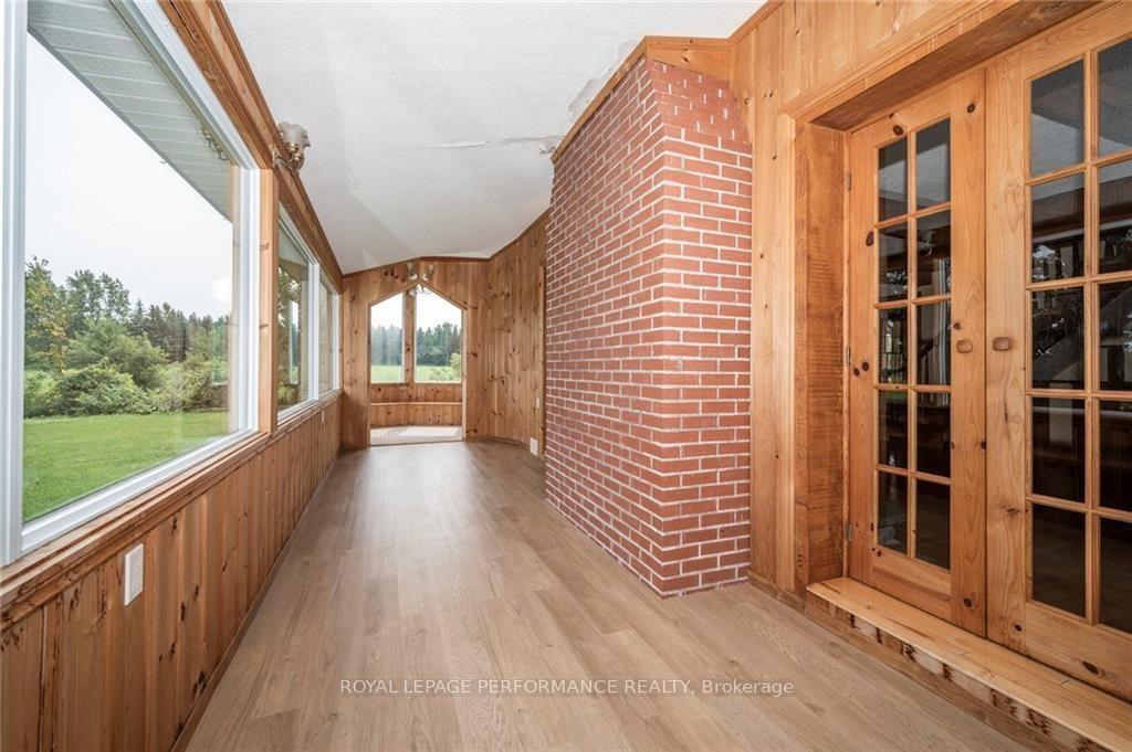 Photo 5 of 21129 Concession 9 Road, South Glengarry, South Glengarry (Lancaster) Twp — HOMEH